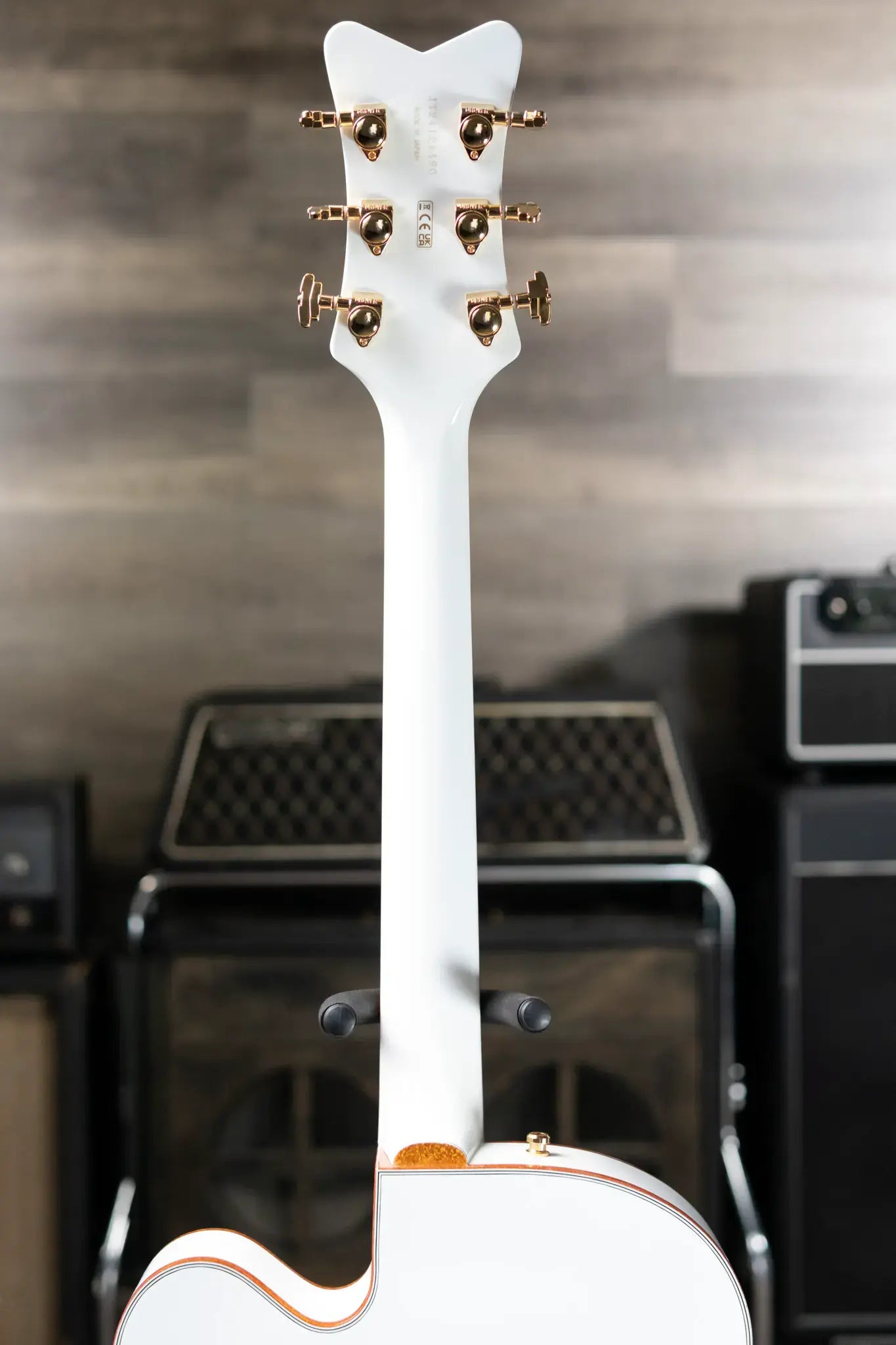 Gretsch Falcon Hollow Body with String-Thru Bigsby and Gold Hardware, Ebony Fingerboard - White with Hardshell Case