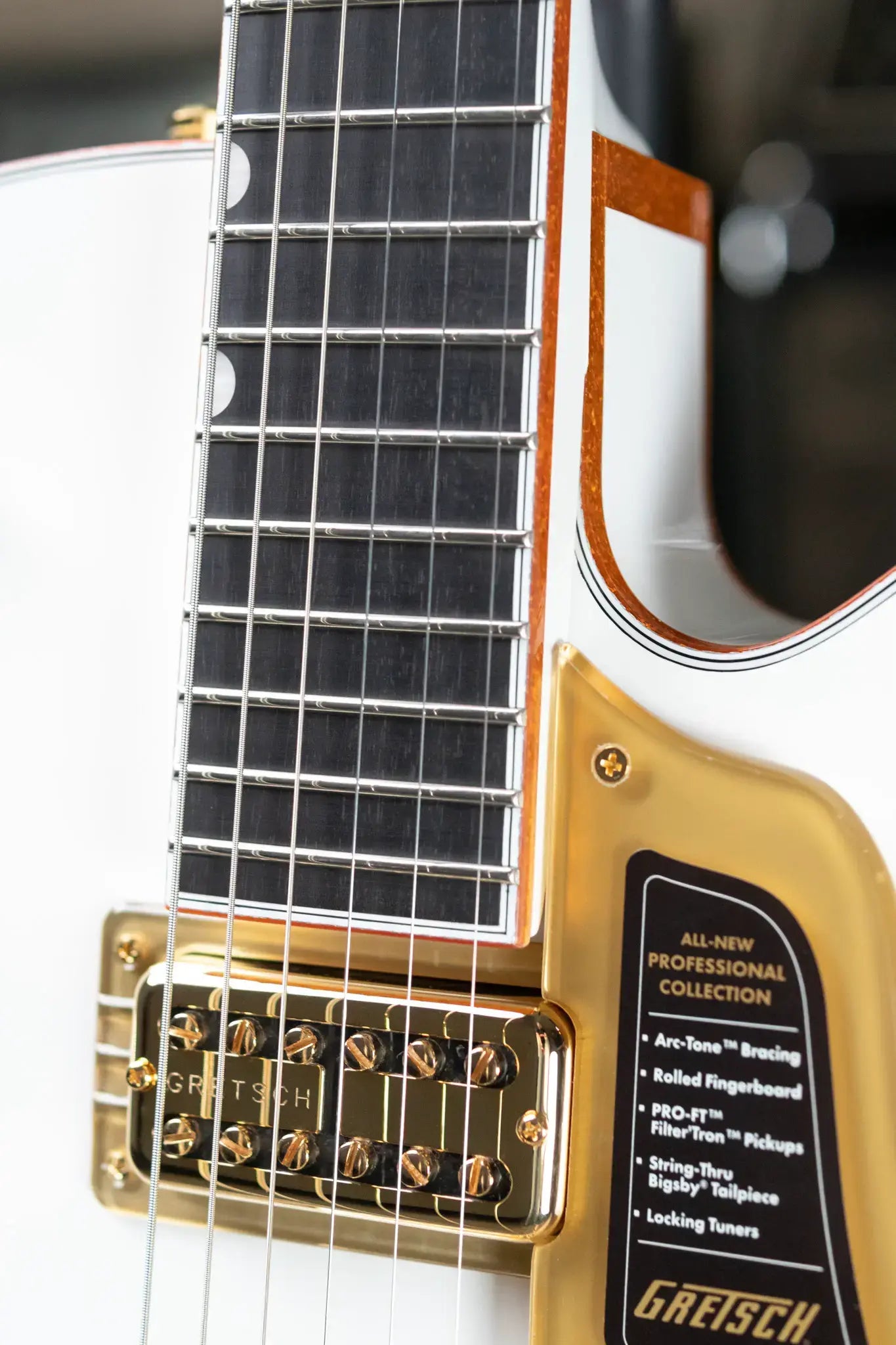 Gretsch Falcon Hollow Body with String-Thru Bigsby and Gold Hardware, Ebony Fingerboard - White with Hardshell Case