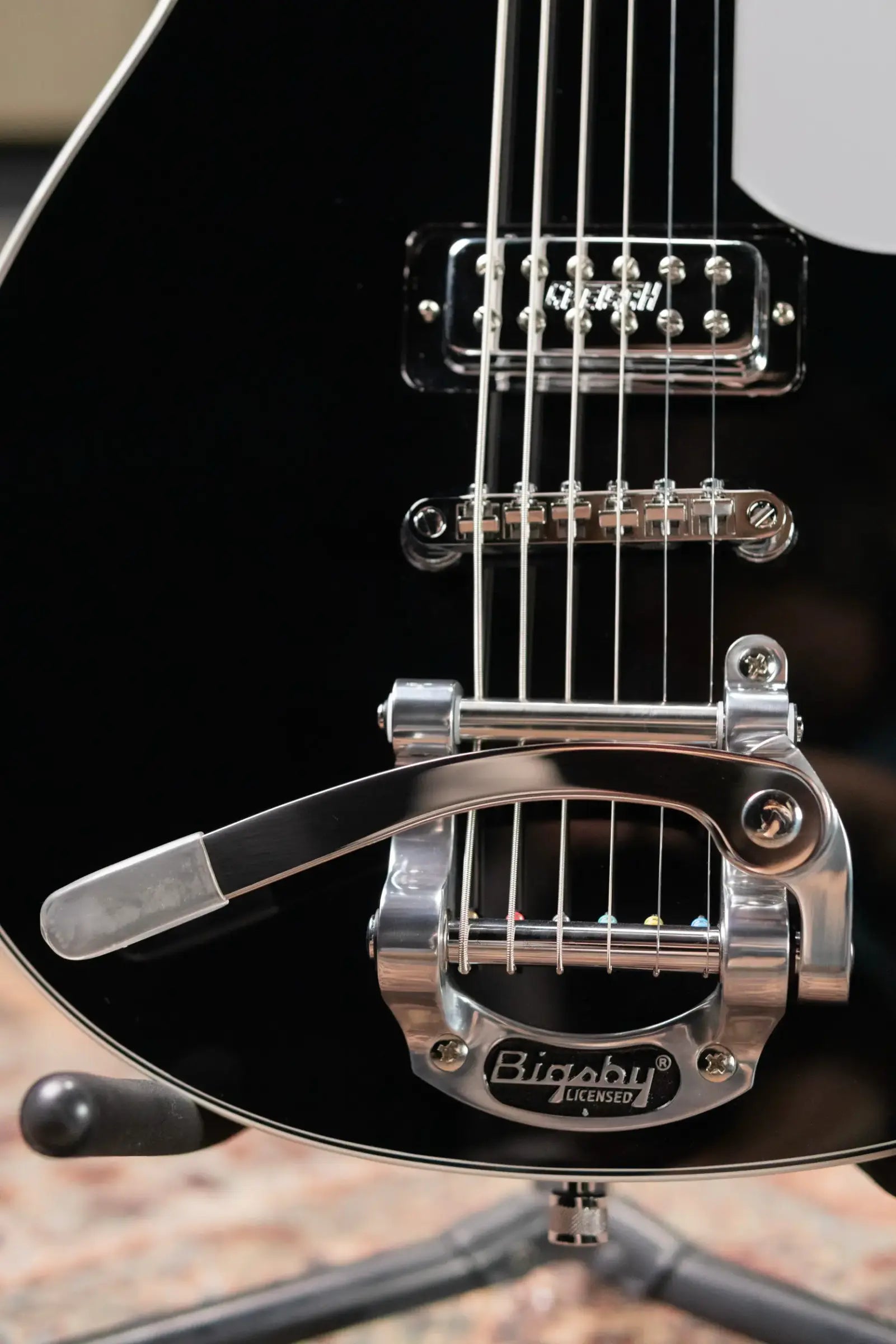 Gretsch G5260T Electromatic Jet Baritone with Bigsby Electric Guitar - Black
