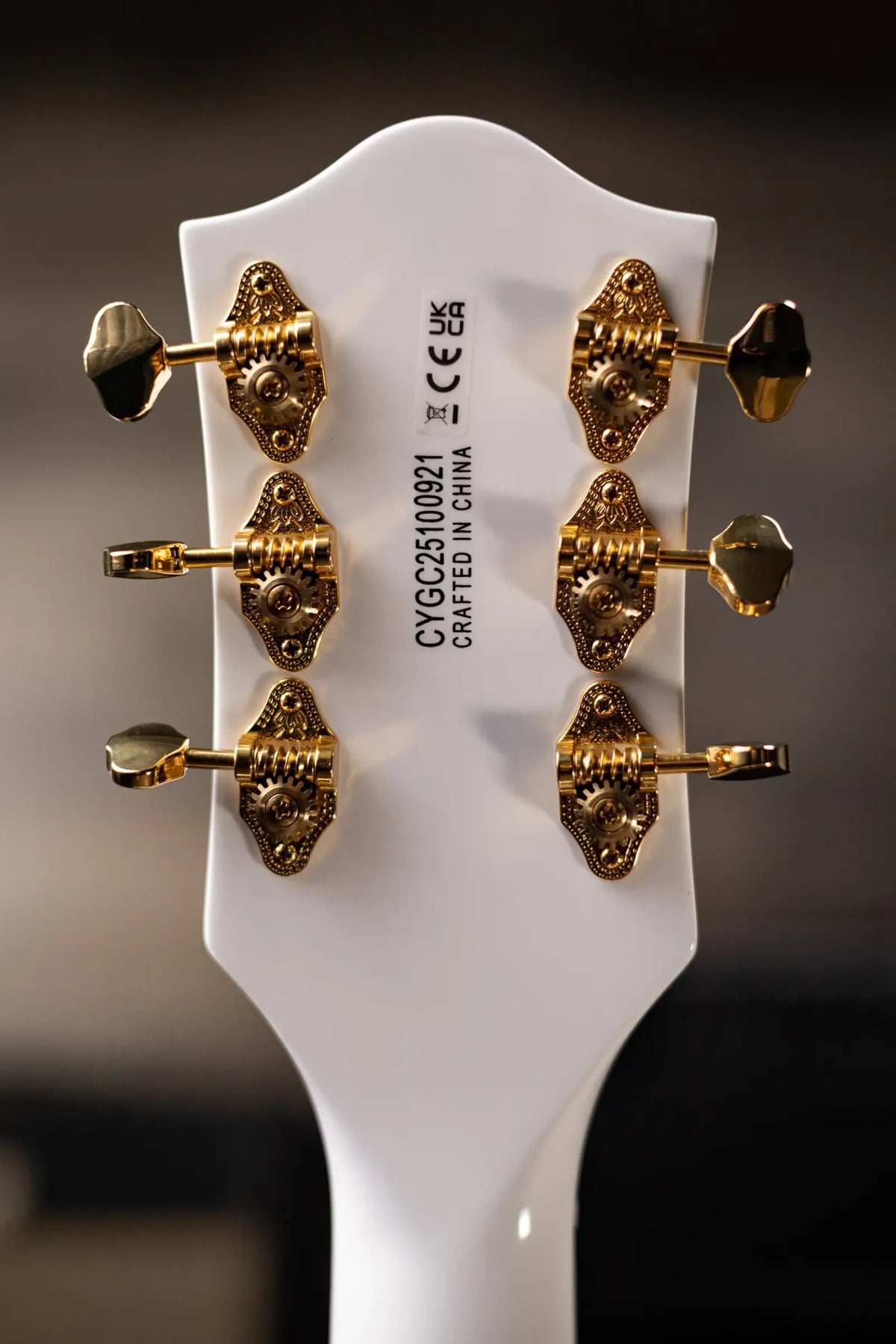 Gretsch G5422GLH Electromatic Classic Hollow Body Double-Cut Left-Handed Electric Guitar - Snow Crest White - Demo