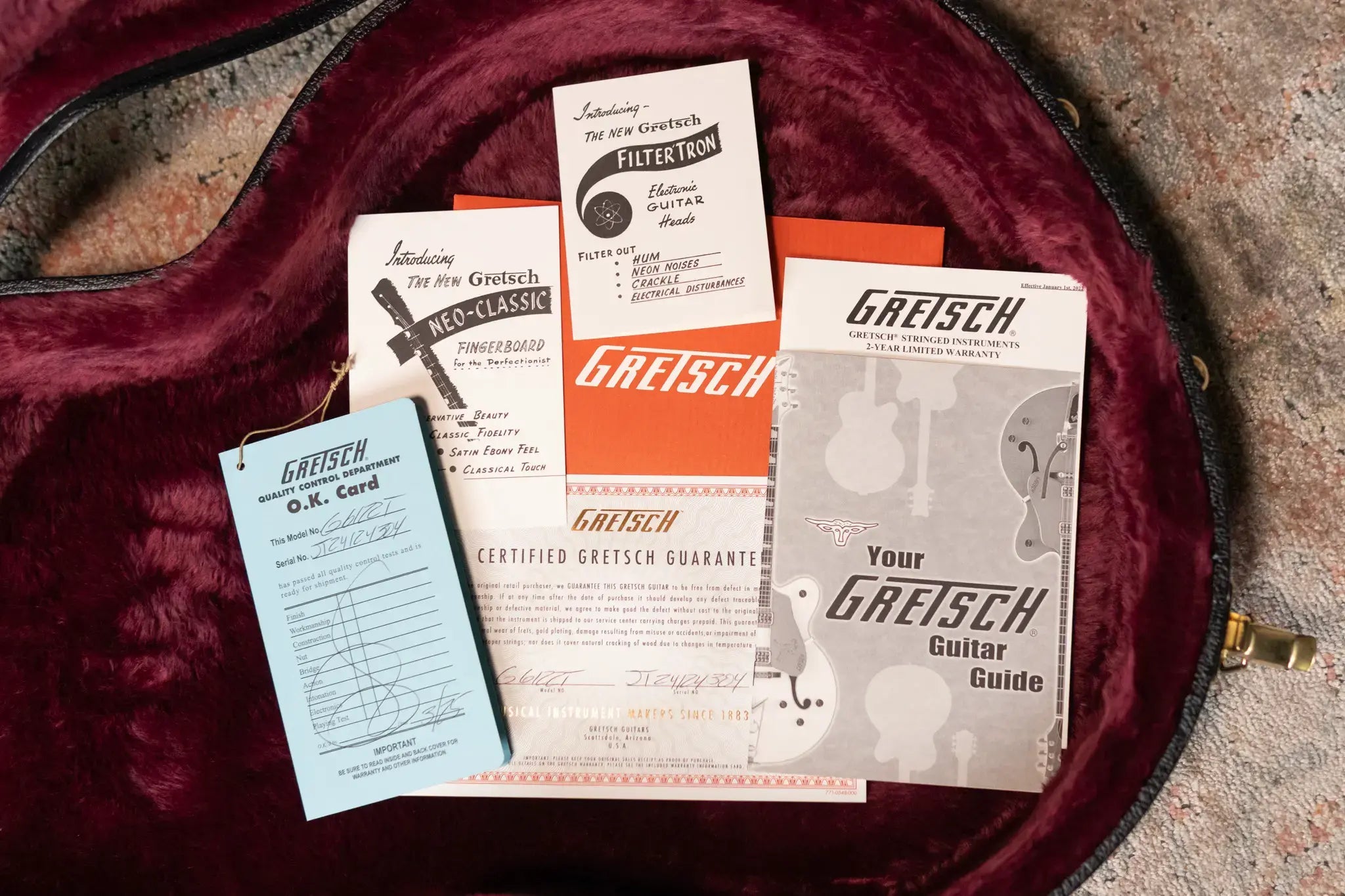 Gretsch G6122T-62 Vintage Select Edition '62 Chet Atkins Country Gentleman Hollow Body with Bigsby, TV Jones - Walnut Stain with Deluxe Hardshell Case