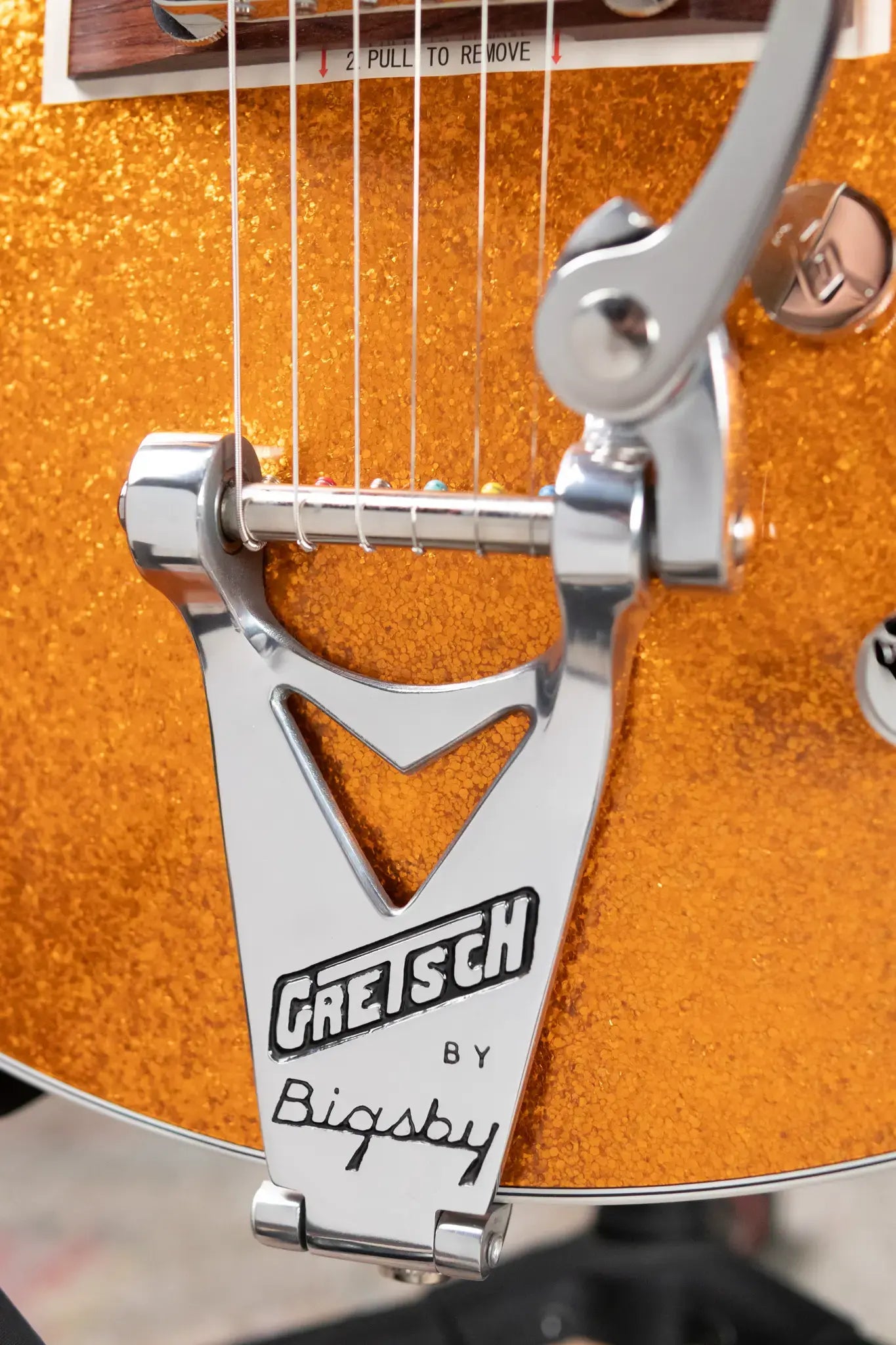 Gretsch G6129T-89 Vintage Select '89 Sparkle Jet with Bigsby Electric Guitar - Gold Sparkle with Hardshell Case