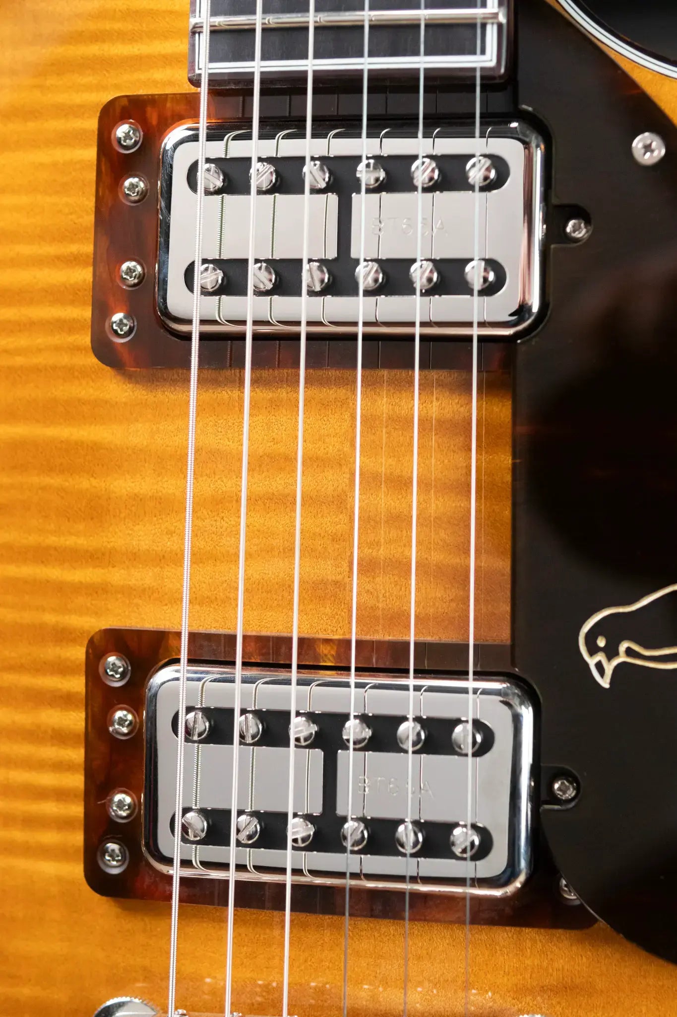 Gretsch G6134TFM-NH Nigel Hendroff Signature Penguin Electric Guitar - Amber Flame with Hardshell Case