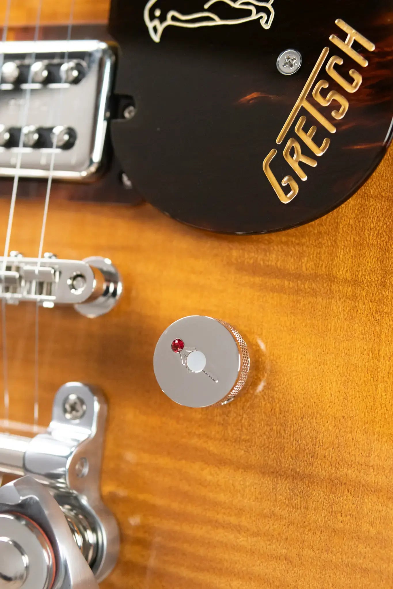 Gretsch G6134TFM-NH Nigel Hendroff Signature Penguin Electric Guitar - Amber Flame with Hardshell Case
