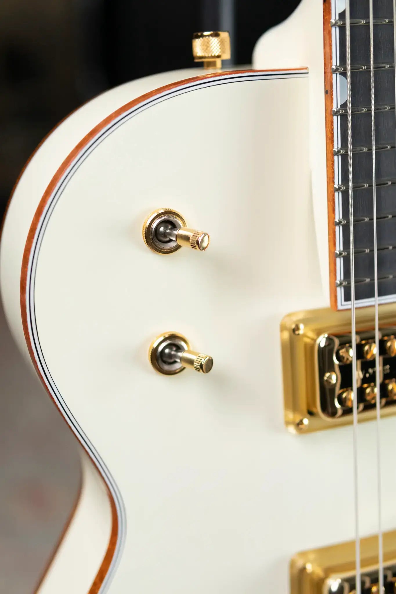 Gretsch G6134T-58 Vintage Select ’58 Penguin with Bigsby, TV Jones - Vintage White with Hardshell Case