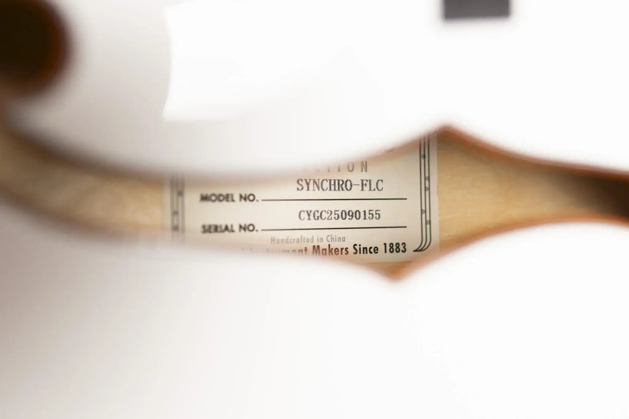 Gretsch Synchromatic Falcon Hollow Body Single-Cut with Bigsby Electric Guitar - Snowcrest White with Hardshell Case