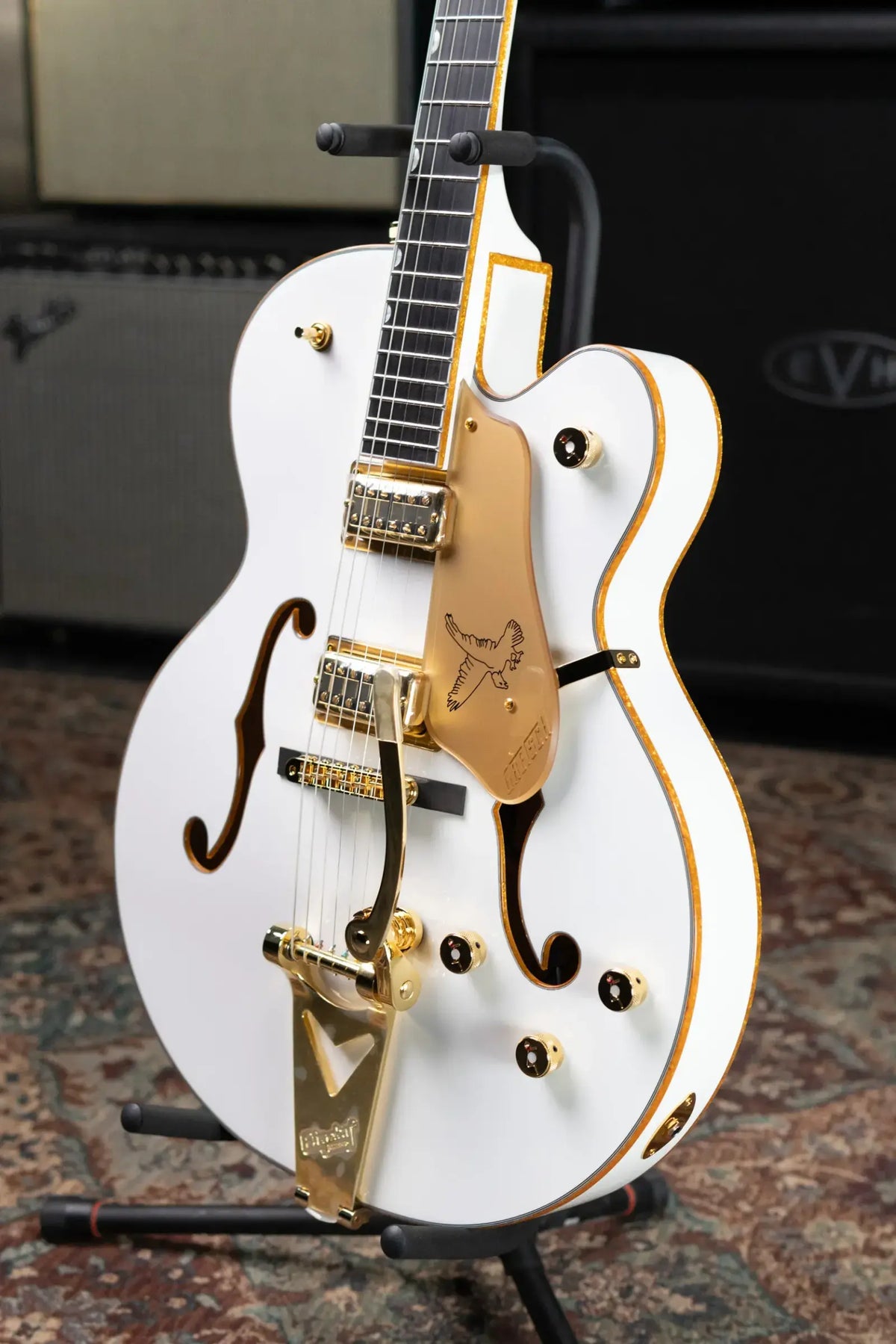 Gretsch Synchromatic Falcon Hollow Body Single-Cut with Bigsby Electric Guitar - Snowcrest White with Hardshell Case