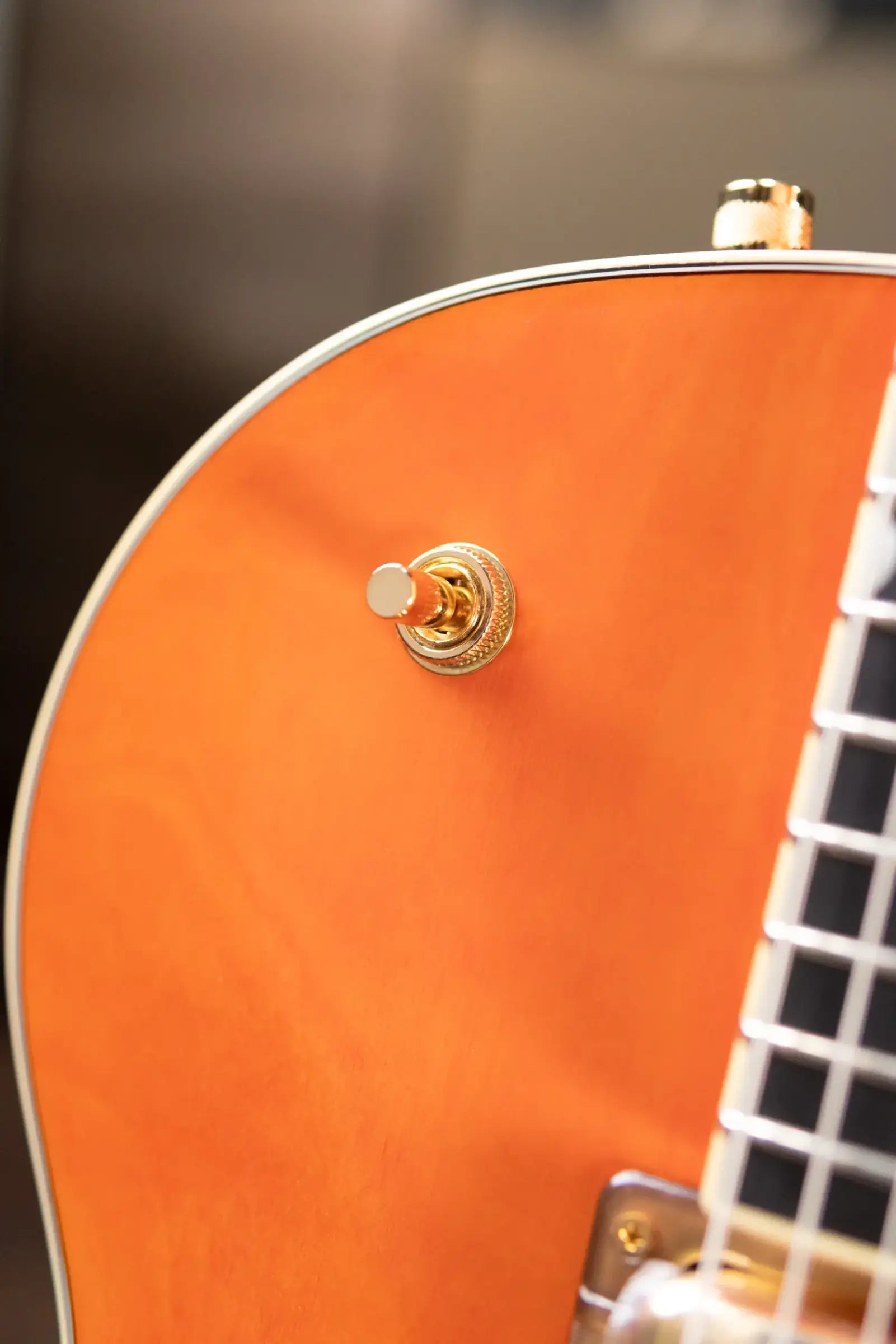 Gretsch Synchromatic Nashville Hollow Body Single-Cut with Bigsby Electric Guitar - 50's Orange Stain with Hardshell Case