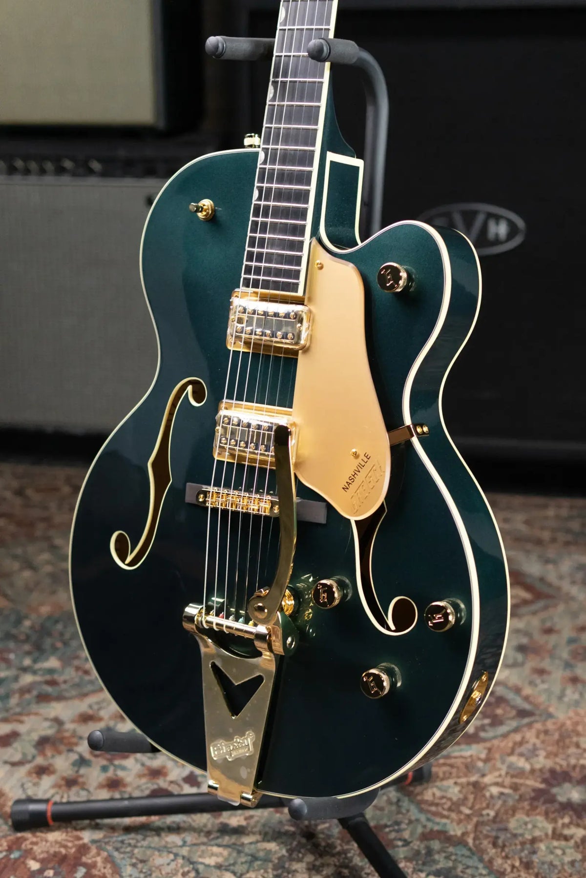 Gretsch Synchromatic Nashville Hollow Body Single-Cut with Bigsby Electric Guitar - Cadillac Green with Hardshell Case