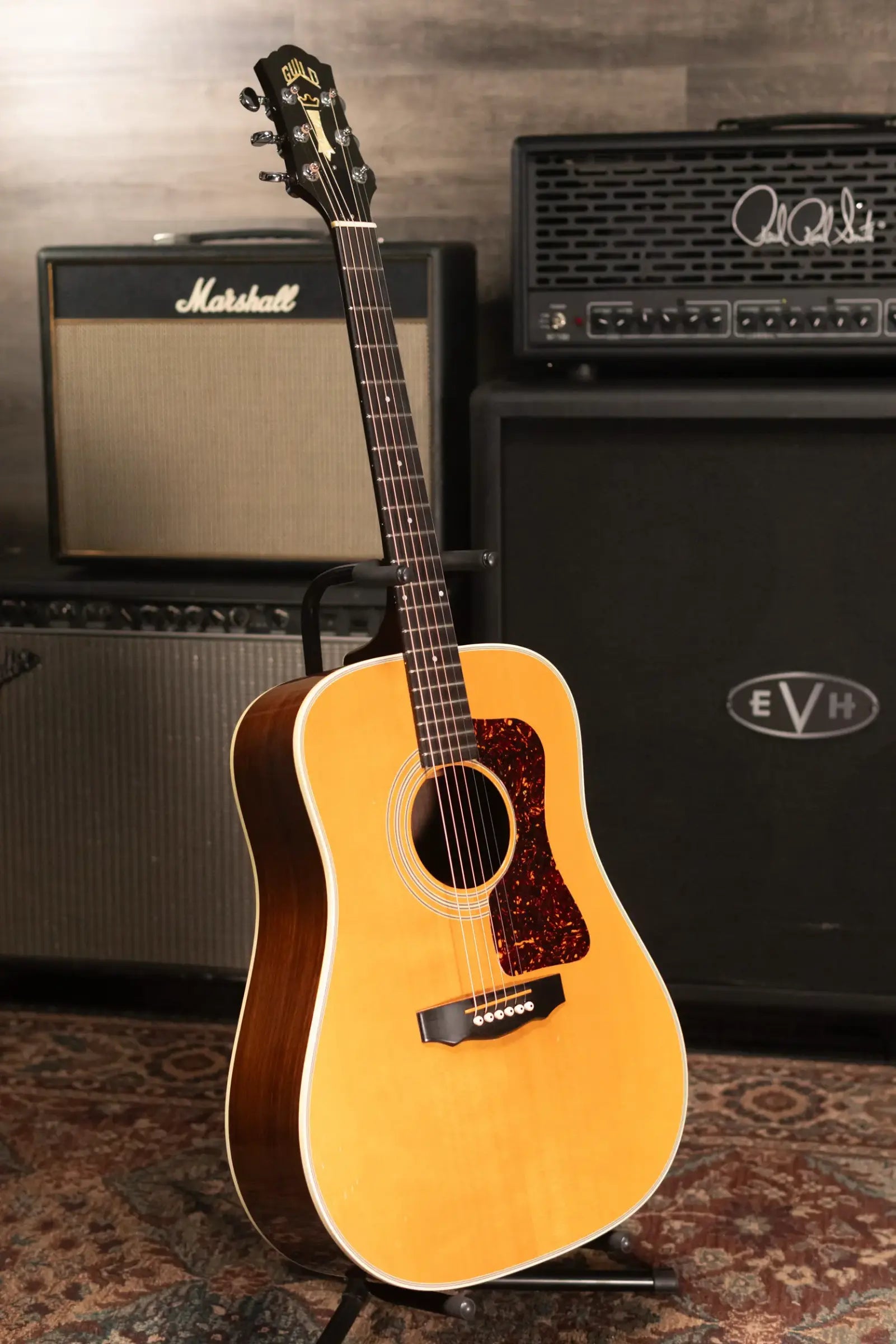 Guild D-50 Acoustic Guitar with Hardshell Case - Used