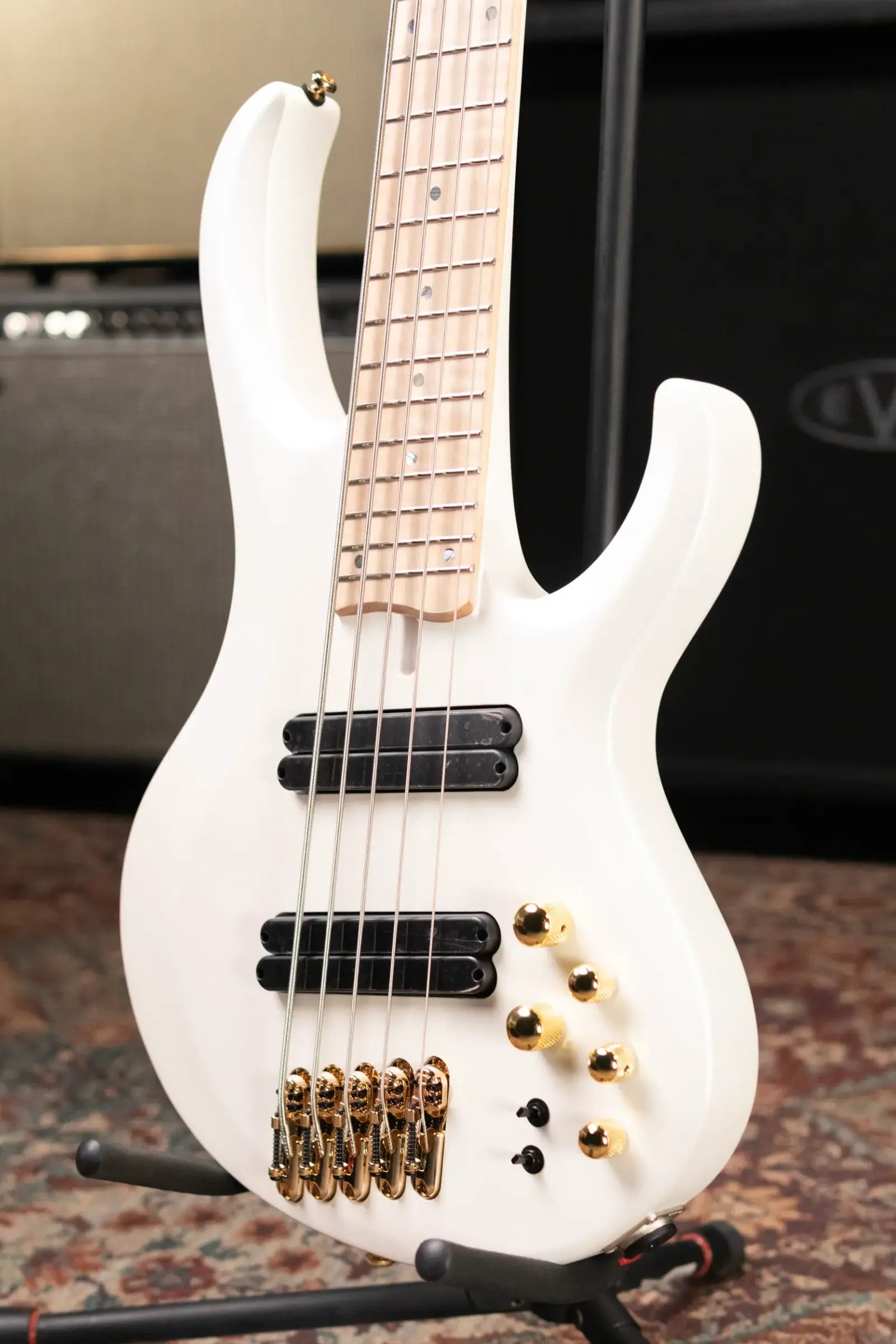 Ibanez BTB605MLMPWM 5- String Electric Bass - Pearl White Matte