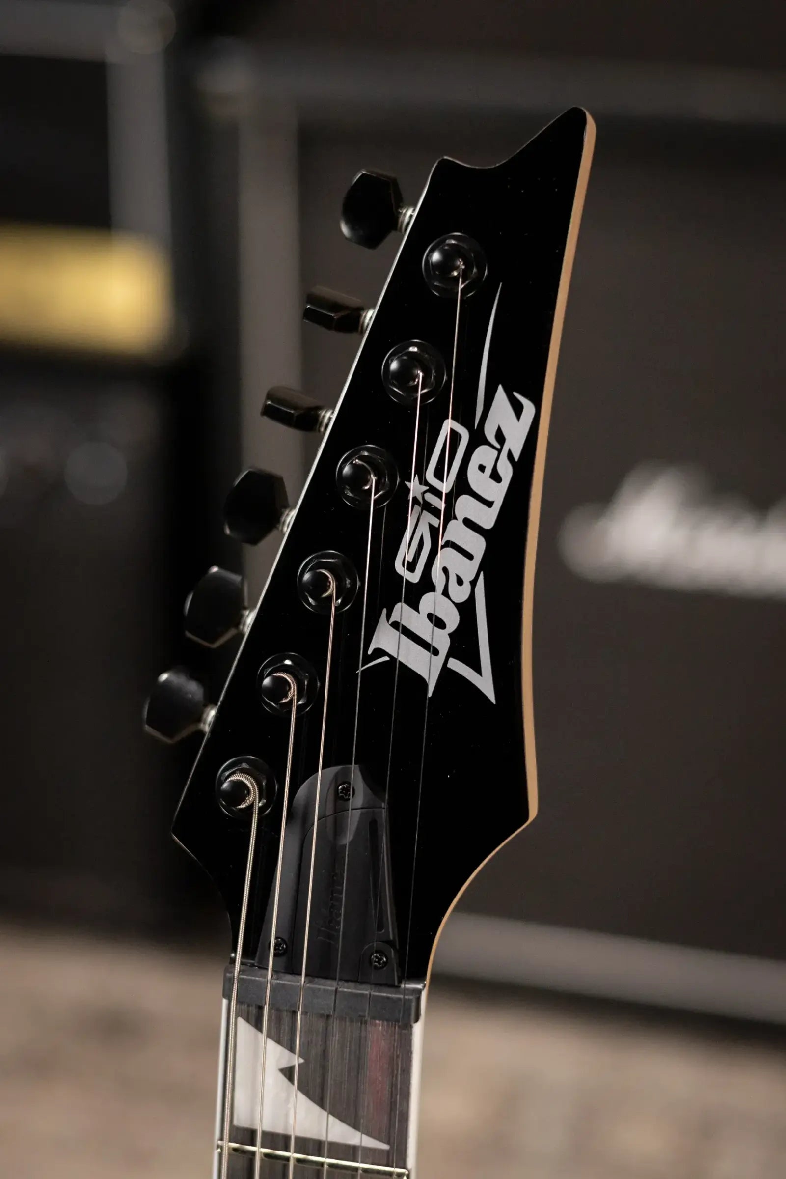 Ibanez Gio GRG121DX Electric Guitar - Walnut Flat