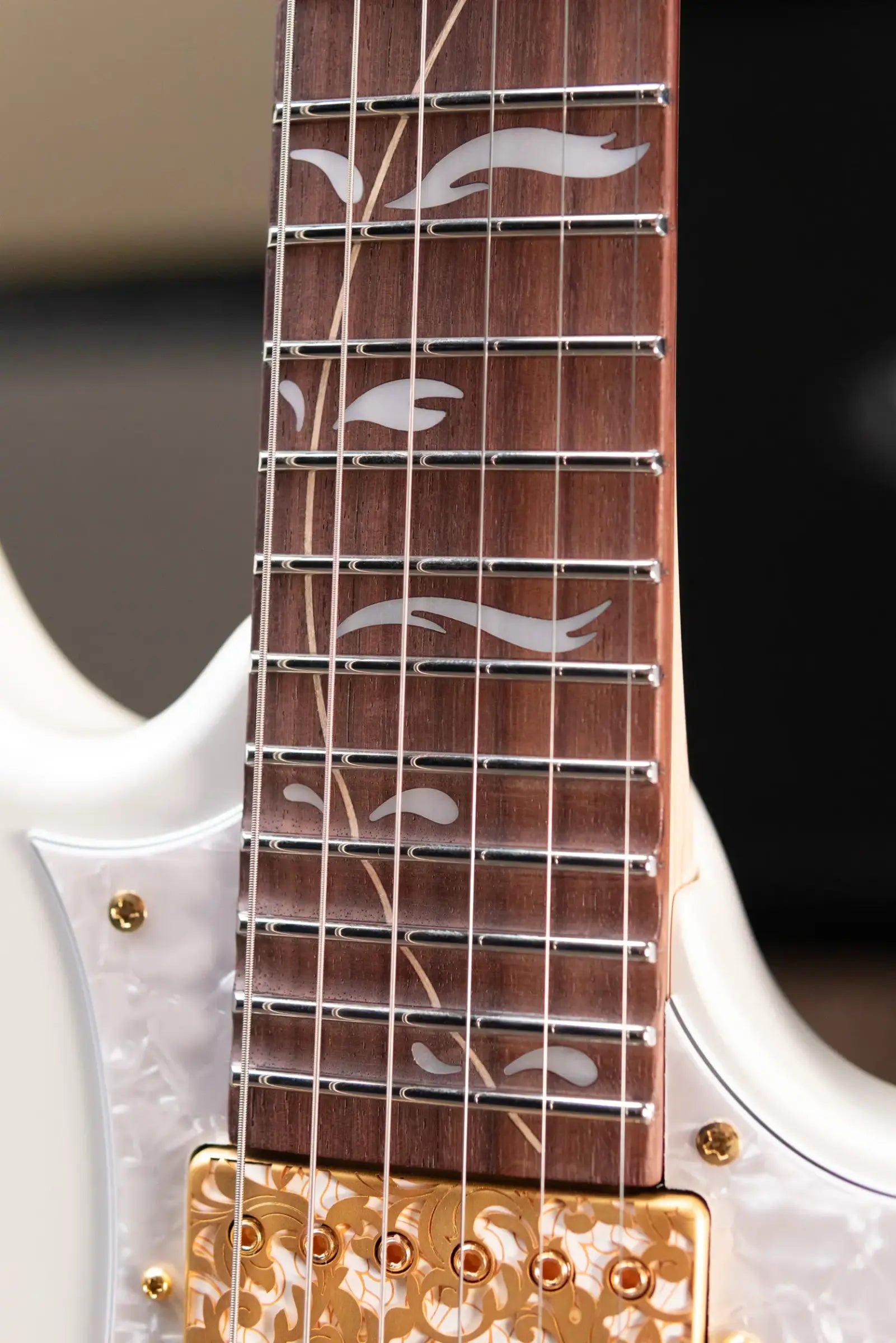 Ibanez PIA3761SLW Steve Vai Signature Electric Guitar Stallion White with Hardshell Case - Used