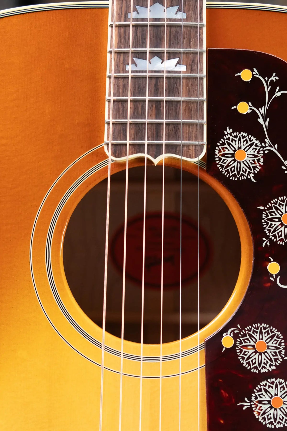 Gibson SJ-200 60s Original Acoustic/Electric Guitar - Vintage Sunburst with Hardshell Case