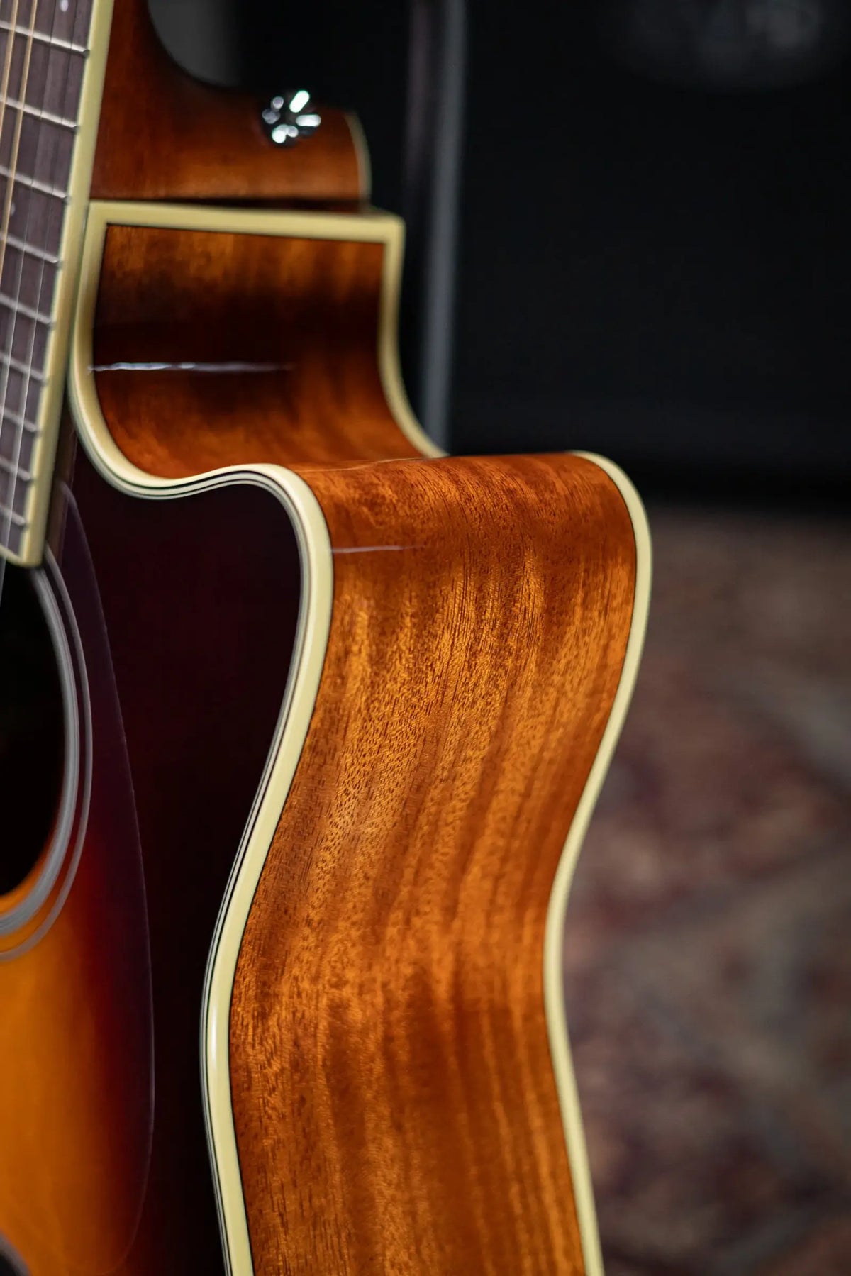 Yamaha FGC-TA Transacoustic Cutaway Acoustic/Electric Guitar - Brown Sunburst