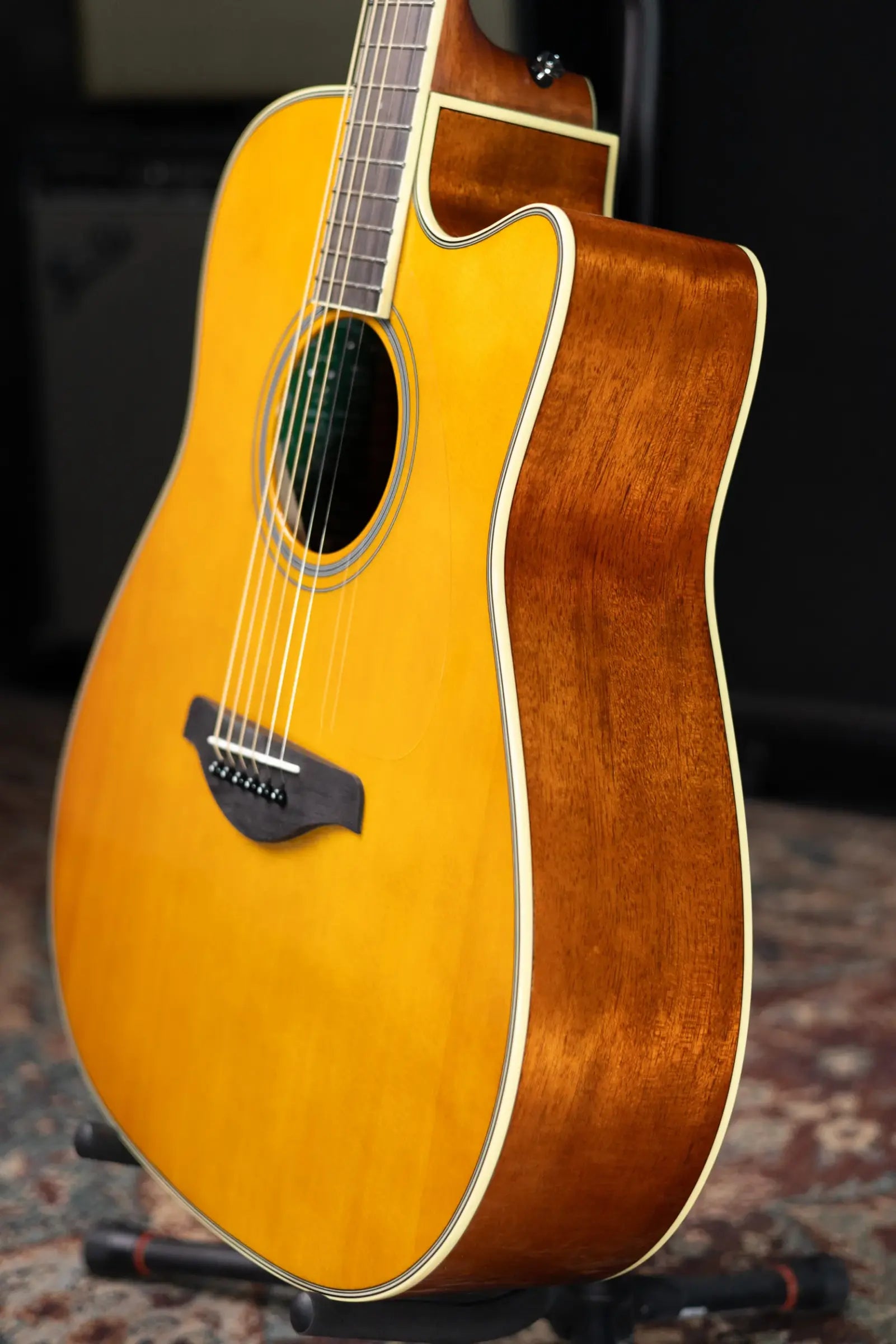Yamaha FGC-TA Transacoustic Cutaway Acoustic/Electric Guitar - Vintage Tint