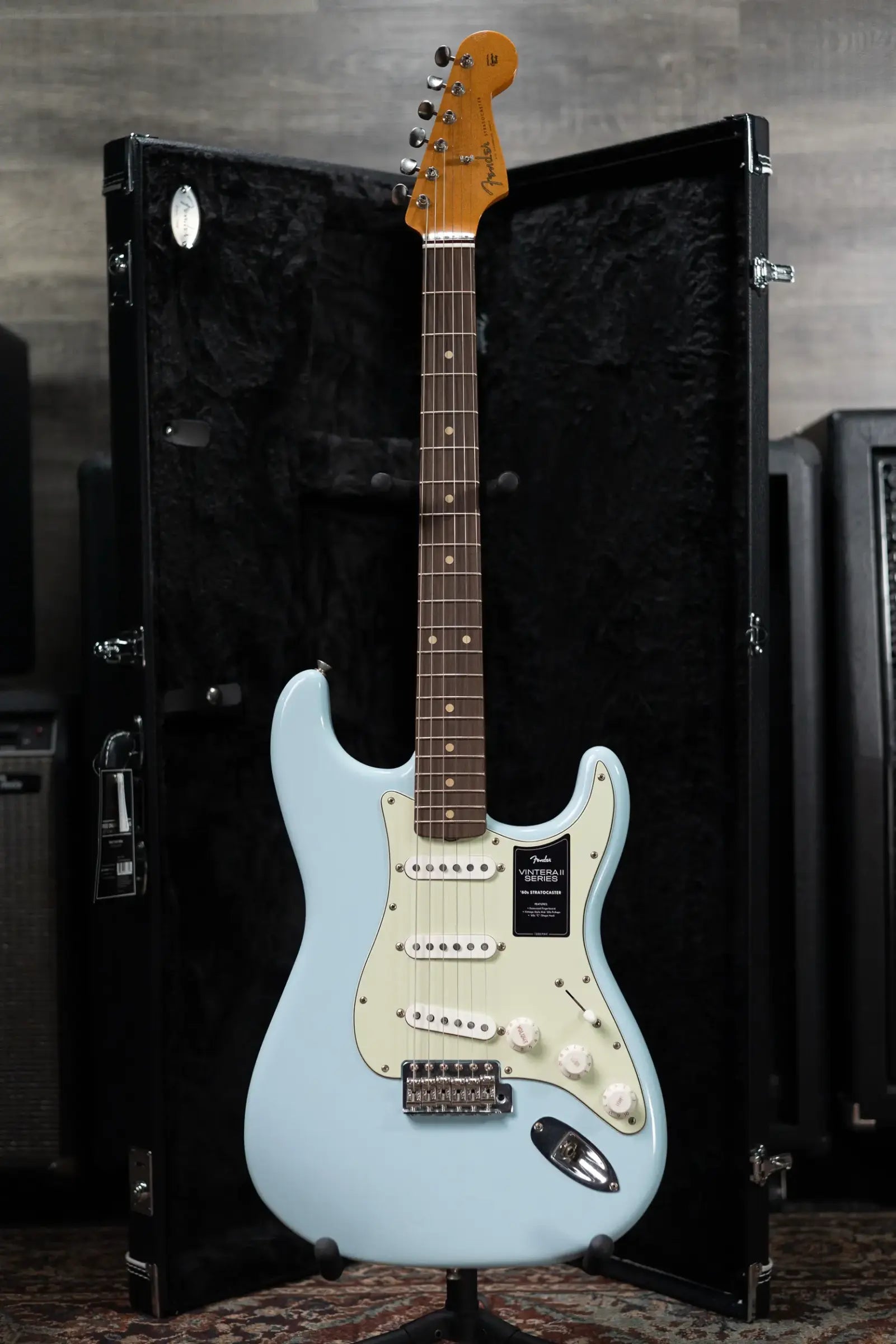 Fender Limited Edition Vintera II Road Worn '60s Stratocaster Electric Guitar - Sonic Blue with Hardshell Case