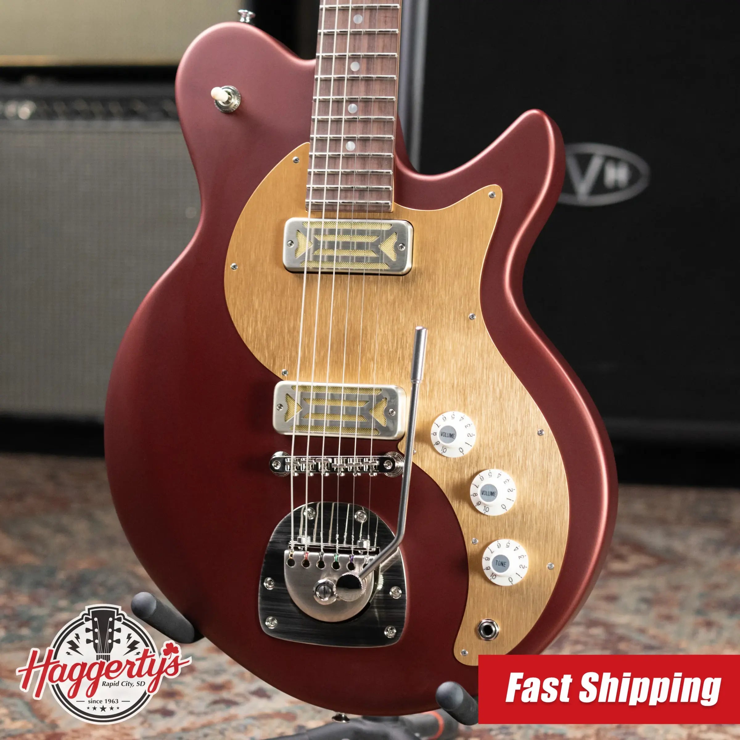 Eastman Guitars FullerTone Offset '62 Electric Guitar - Dakota Red with Gig Bag