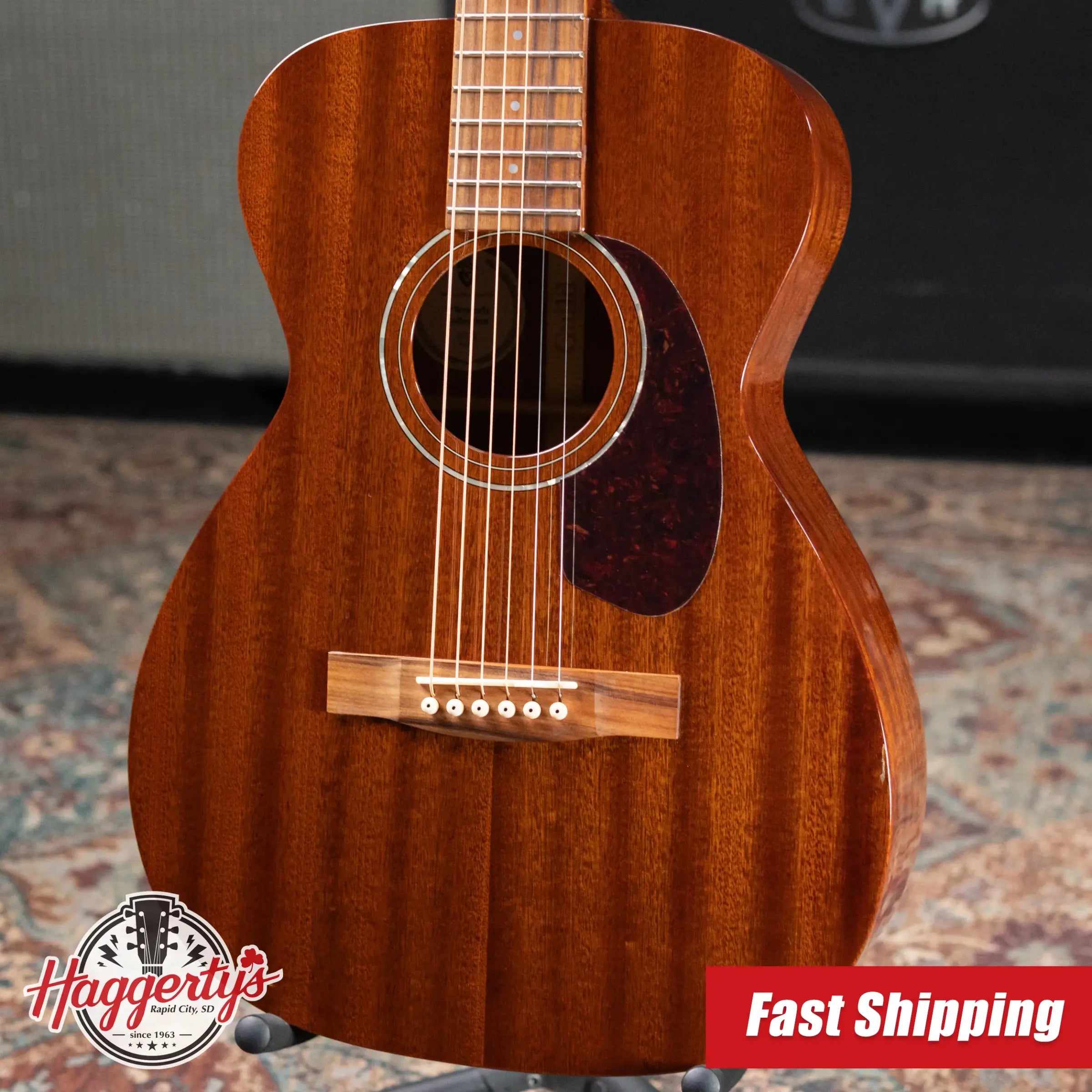 Guild M-120 Acoustic Guitar with Hardshell Case - Used