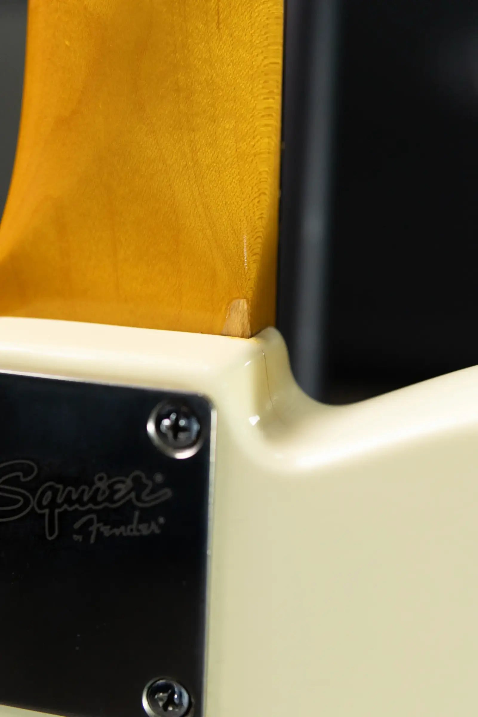 Squier Vintage Modified Thinline Telecaster Electric Guitar - Olympic White with Gig Bag - USED