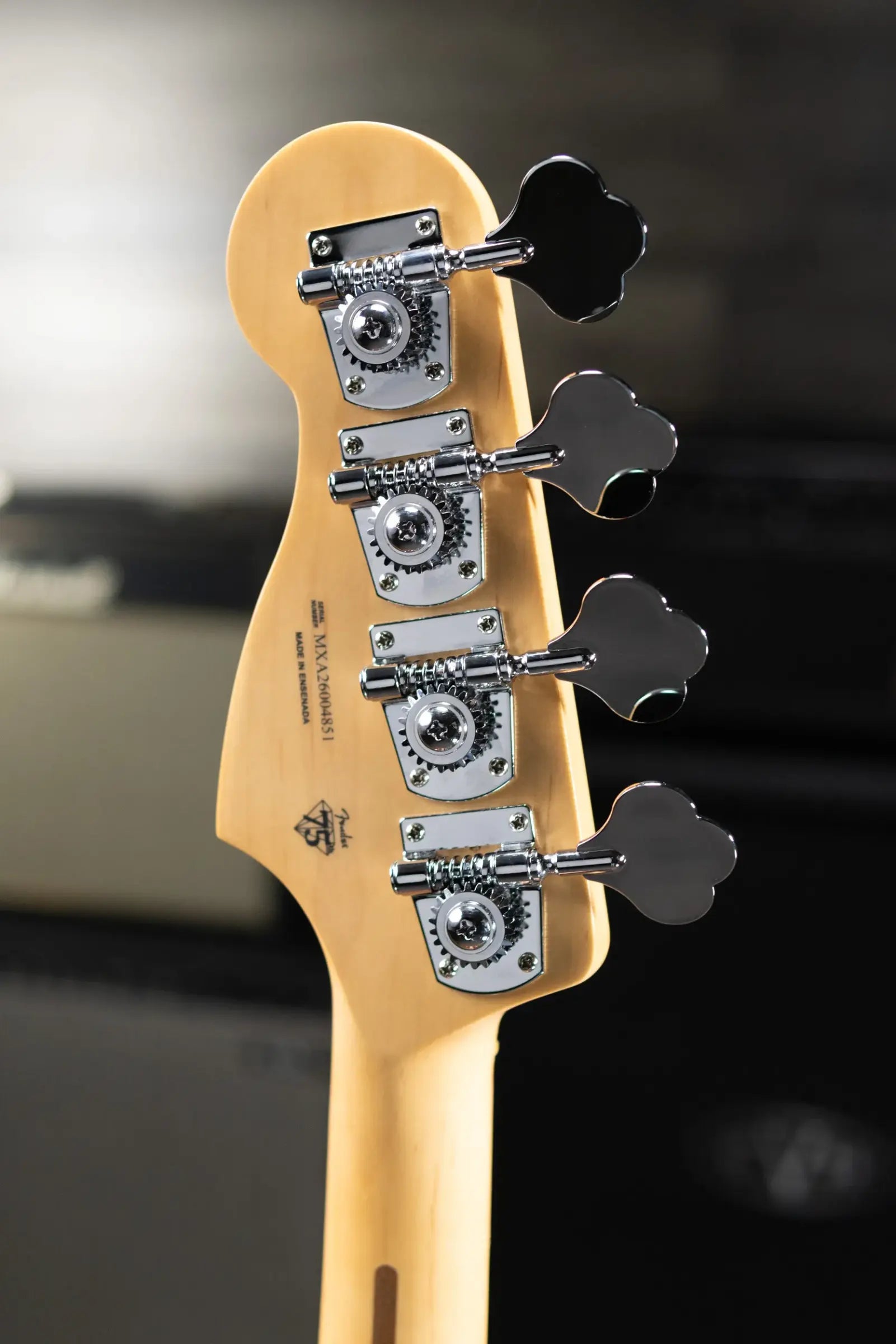Fender Player II Precision Bass - Rallye Orange
