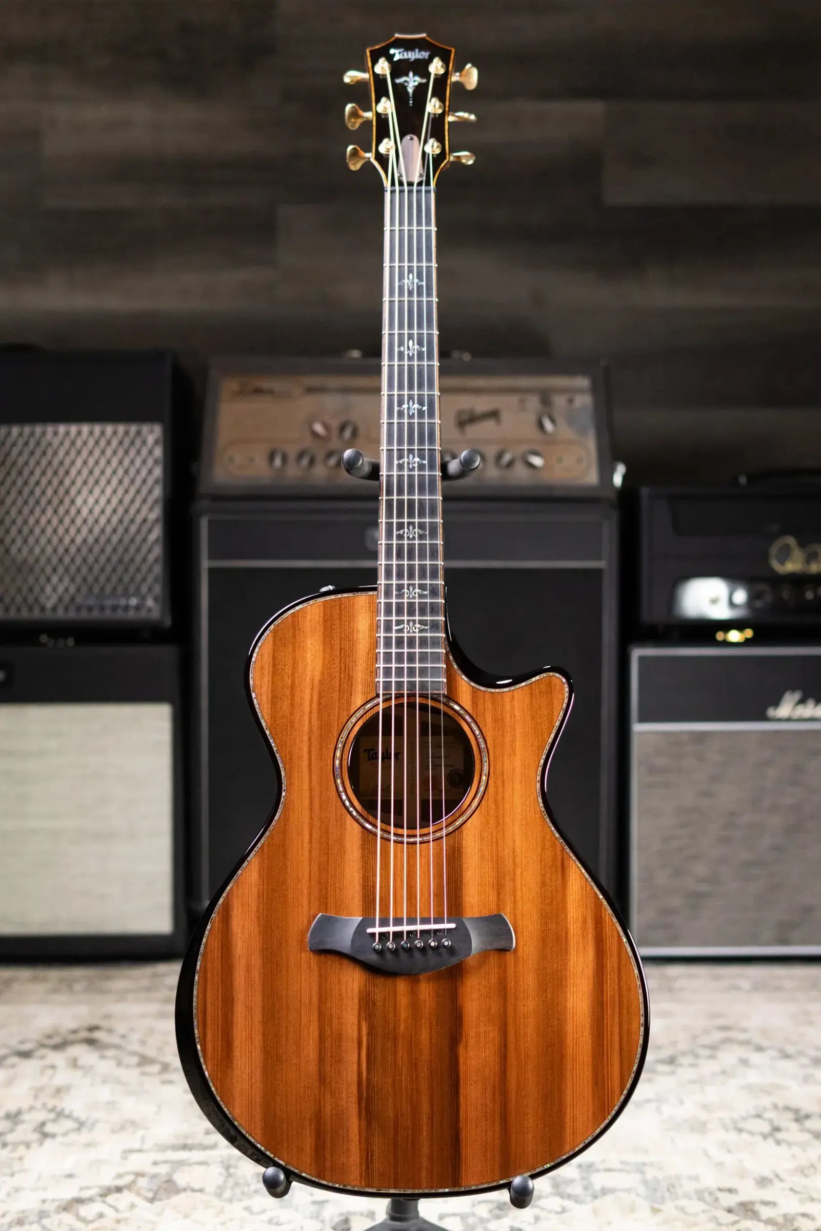 Taylor Builder's Edition 912ce Grand Concert Acoustic/Electric Guitar - Sinker Redwood/Honduran Rosewood with Hardshell Case