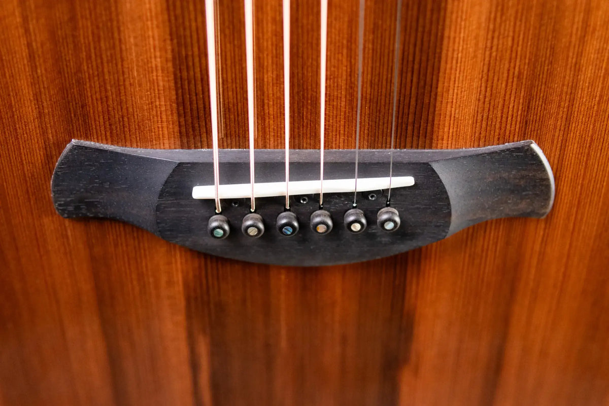 Taylor Builder's Edition 912ce Grand Concert Acoustic/Electric Guitar - Sinker Redwood/Honduran Rosewood with Hardshell Case