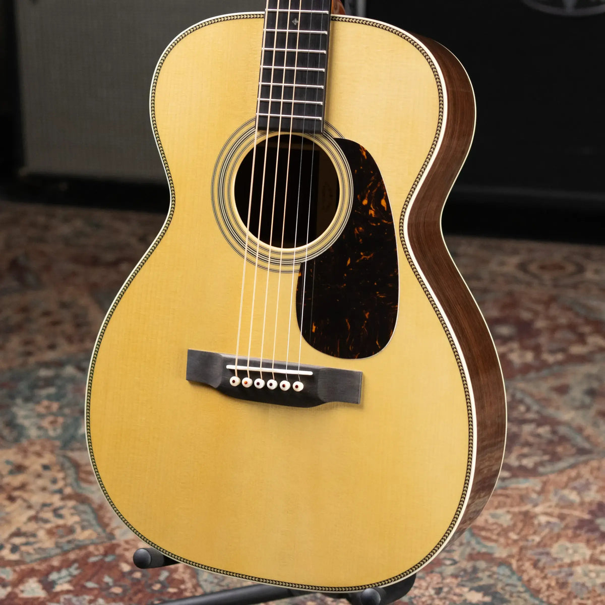 Martin Custom Shop 0-28 Limited Edition Acoustic Guitar with Hardshell Case