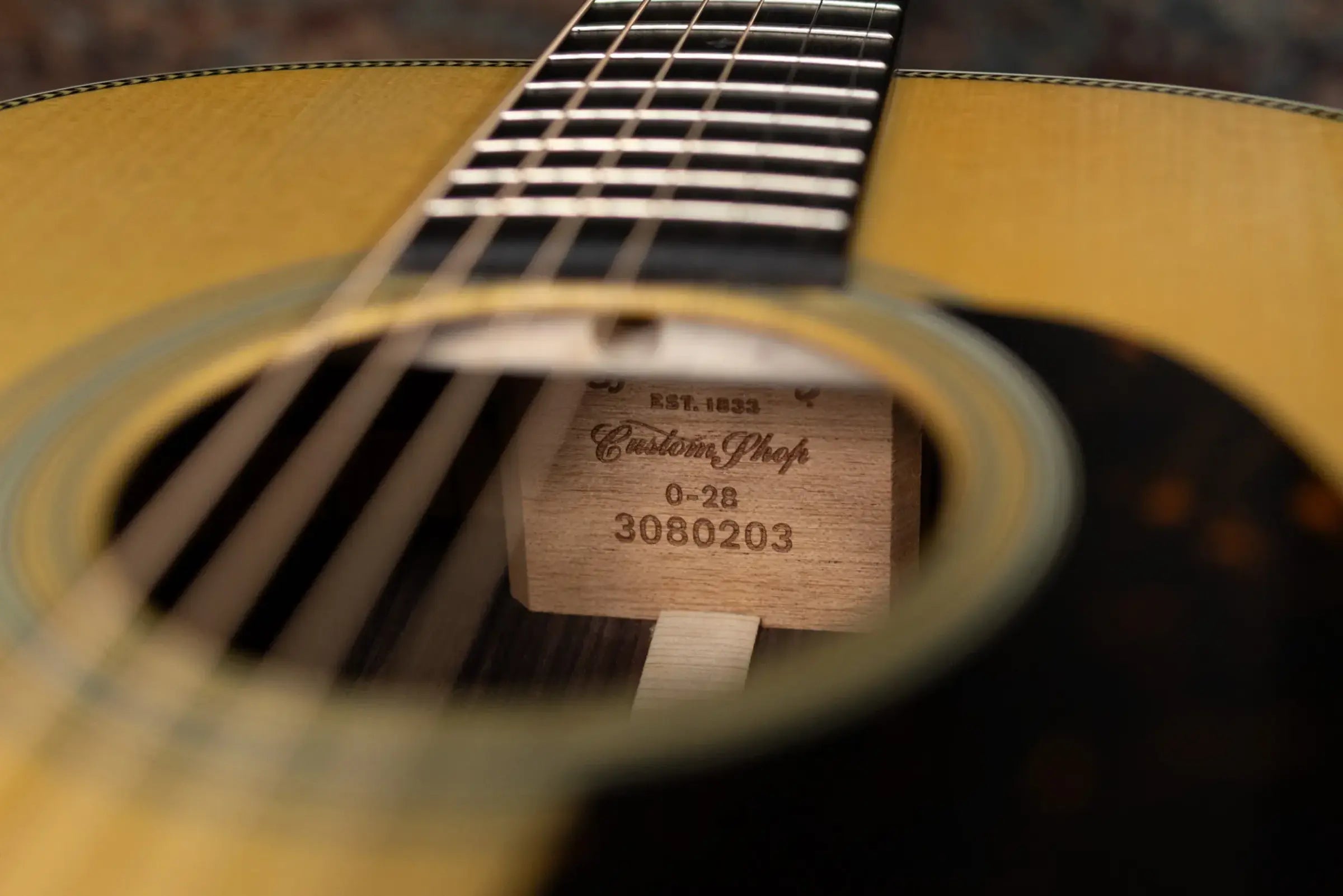 Martin Custom Shop 0-28 Limited Edition Acoustic Guitar with Hardshell Case