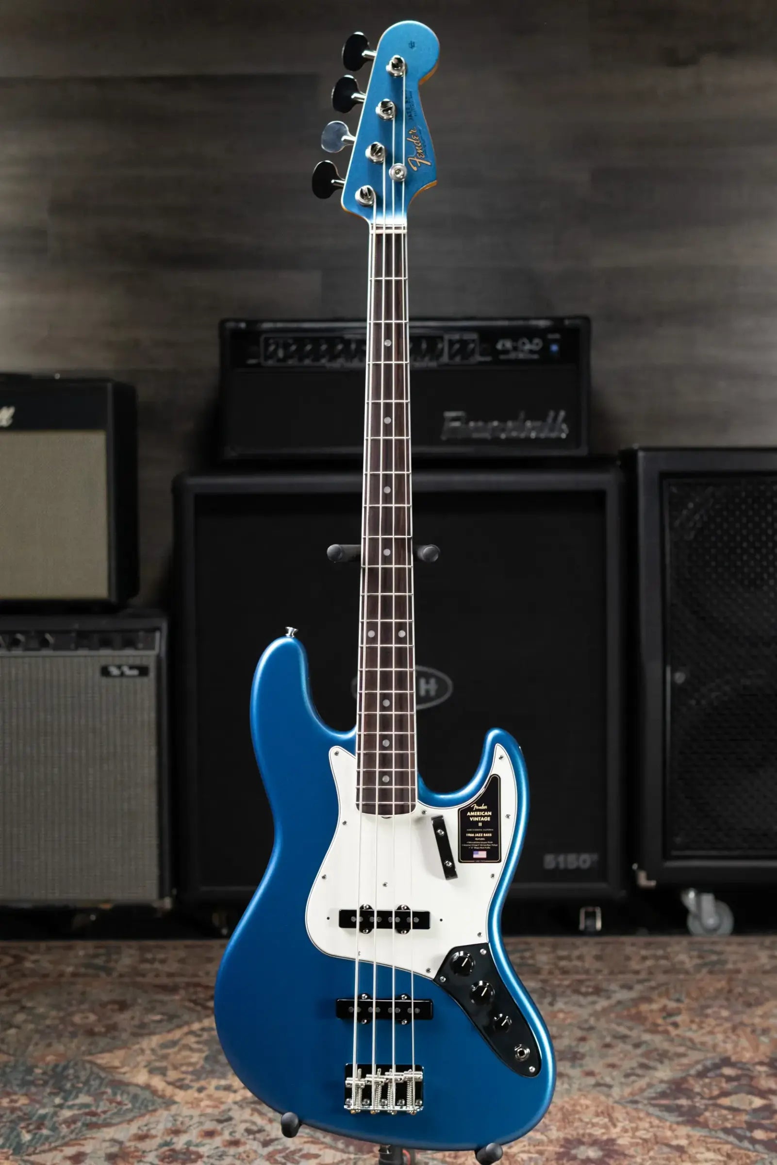 Fender American Vintage II 1966 Jazz Bass - Lake Placid Blue with Hardshell Case