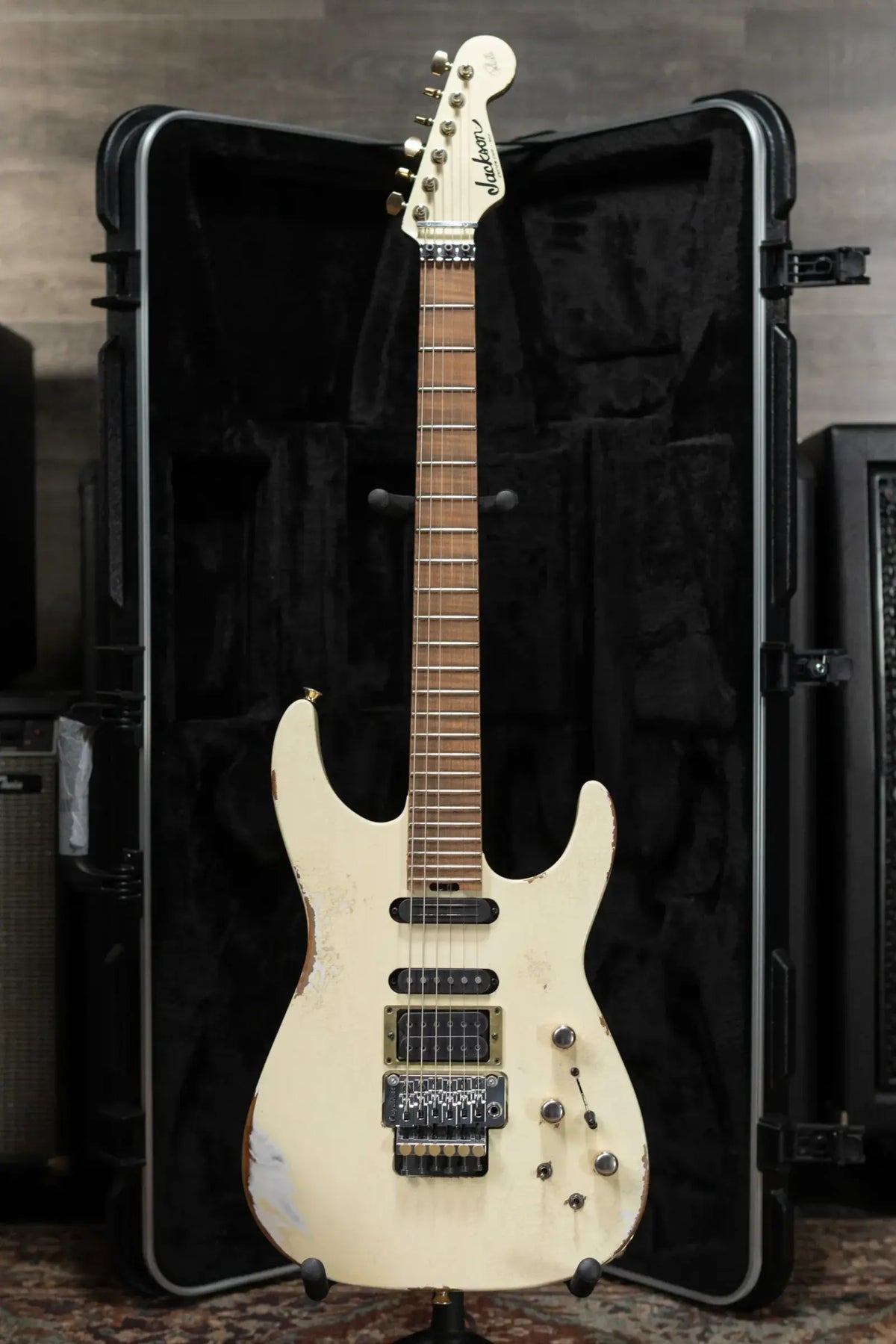 Jackson Custom Shop Special Edition PC1 Phil Collen Signature HSS FR84 Electric Guitar - Nitro Tour Relic Vanilla Shake with Hardshell Case