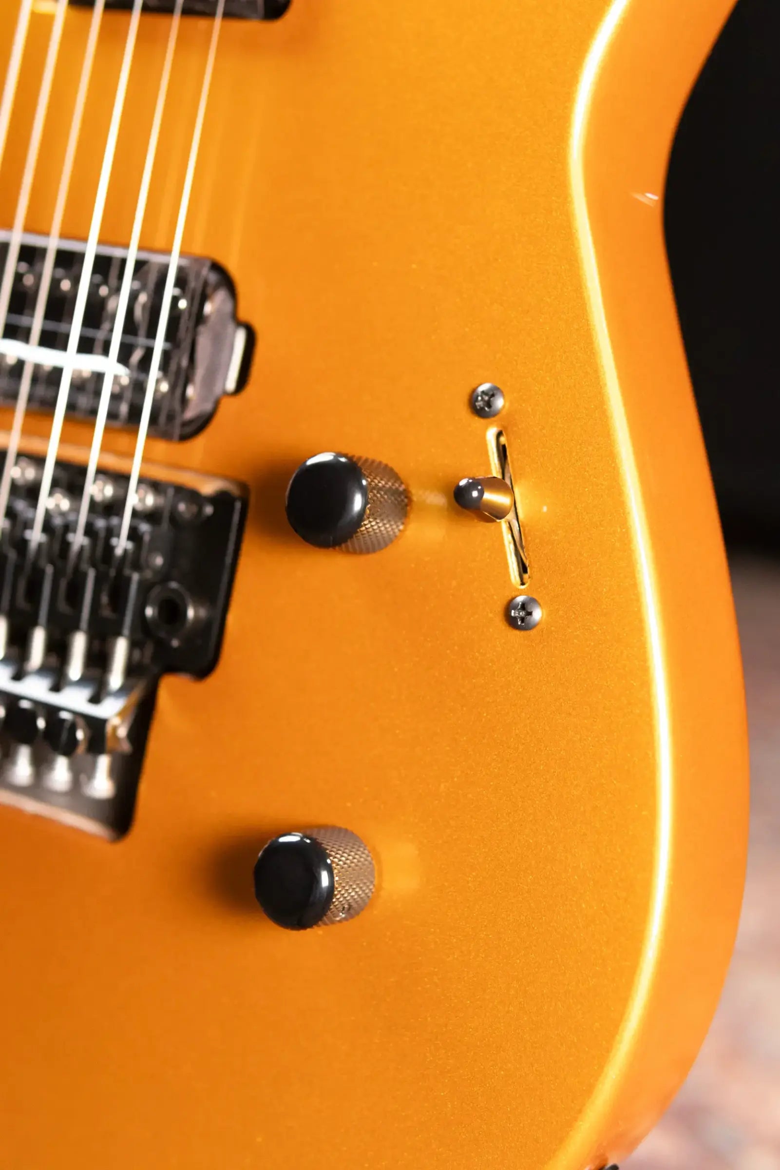 Jackson American Series Limited Edition Virtuoso Electric Guitar - Gold Rush with Soft Case