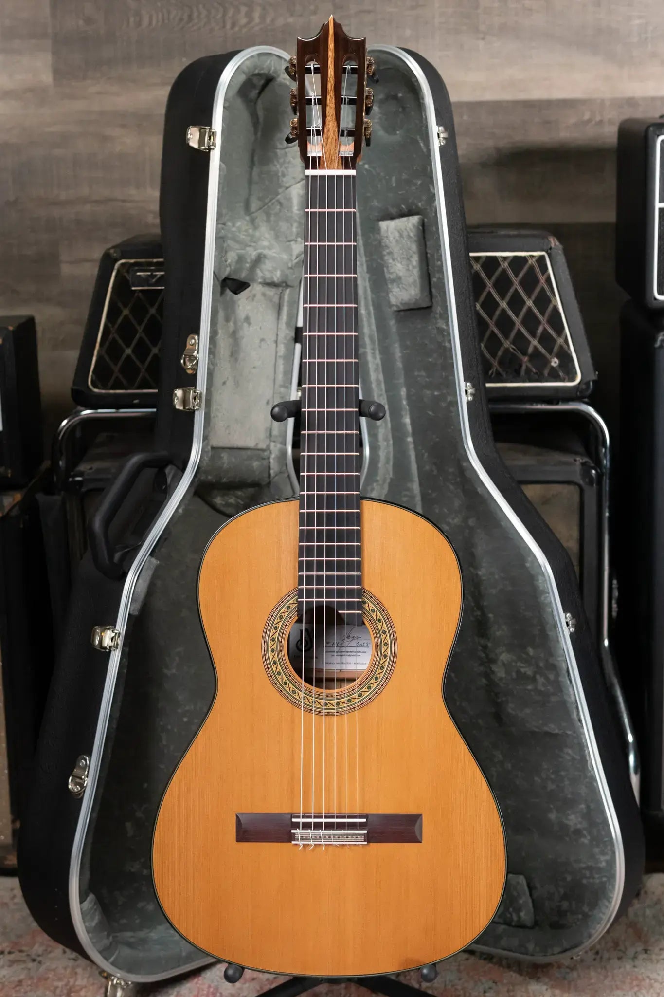 Jose Marques Tradicional Classical Guitar - Brazilian Rosewood with Hardshell Case