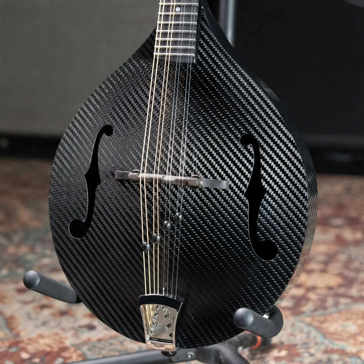 KLOS A-Style Mandolin DAE Acoustic/Electric with K&K - Full Carbon with Gig Bag