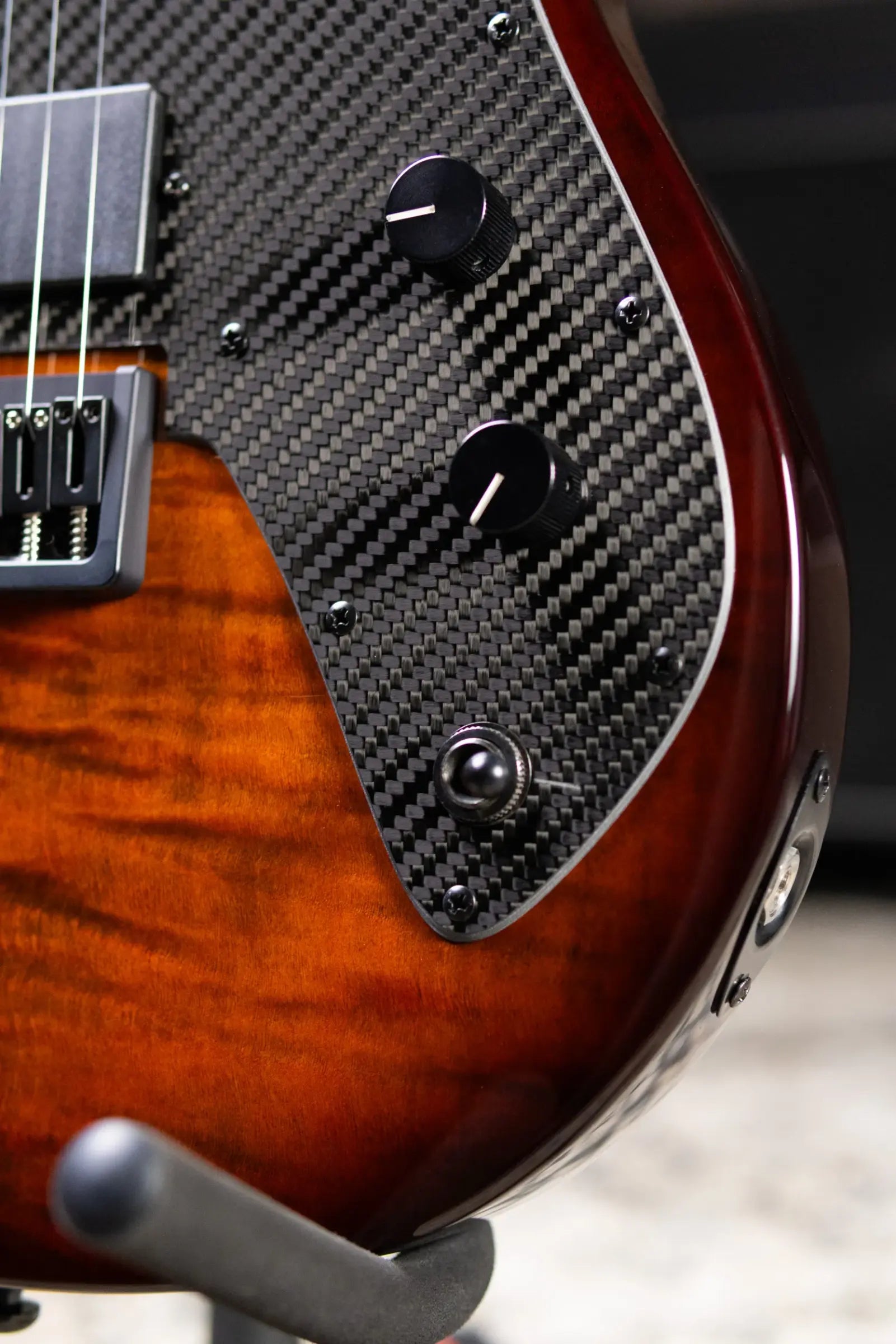 KLOS Custom Series Artemis 24 HH Electric Guitar - Flame Sunburst with Gig Bag