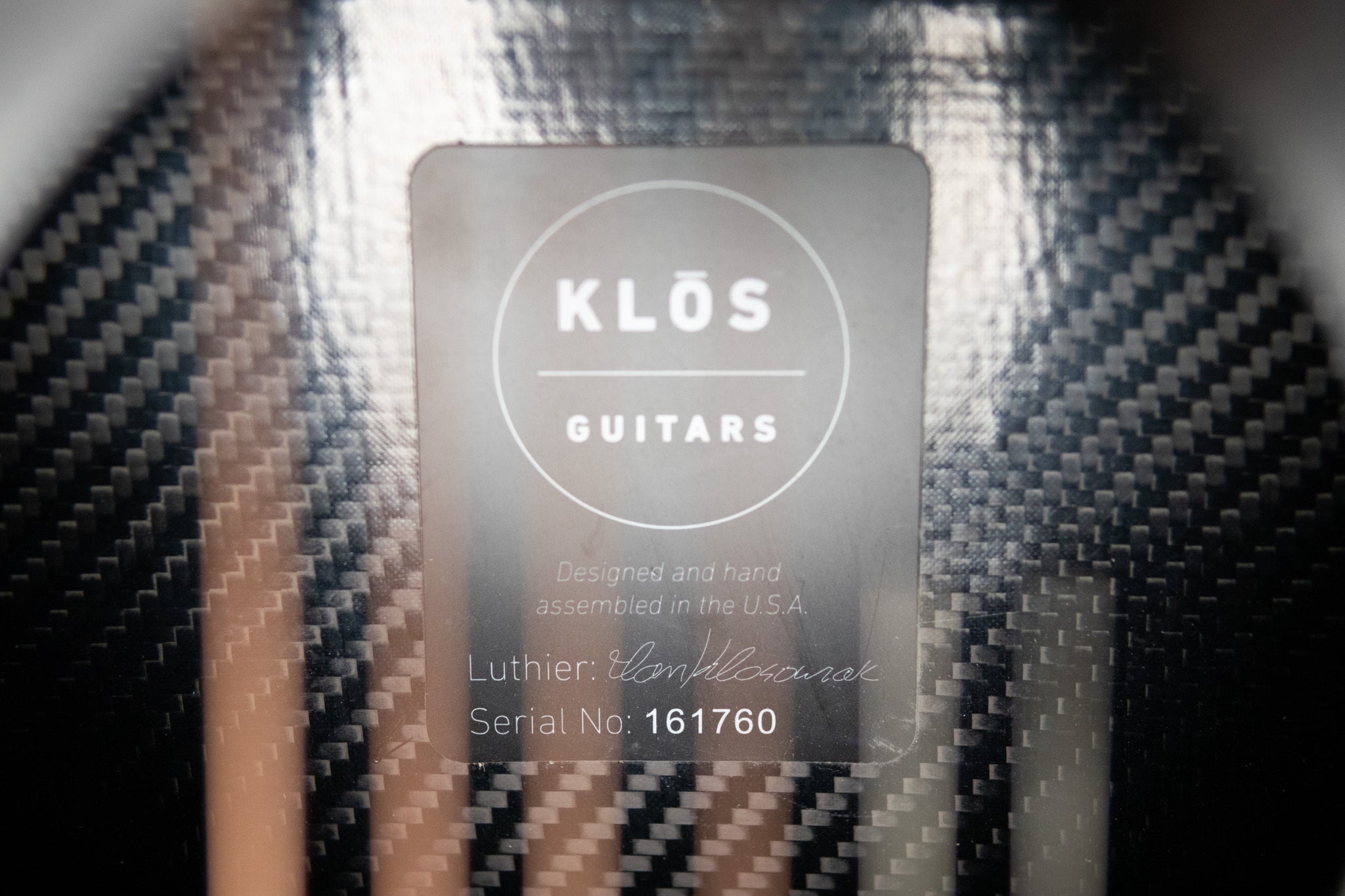 KLOS Full Carbon Deluxe Grand Cutaway Mini Acoustic Guitar with Gig Bag