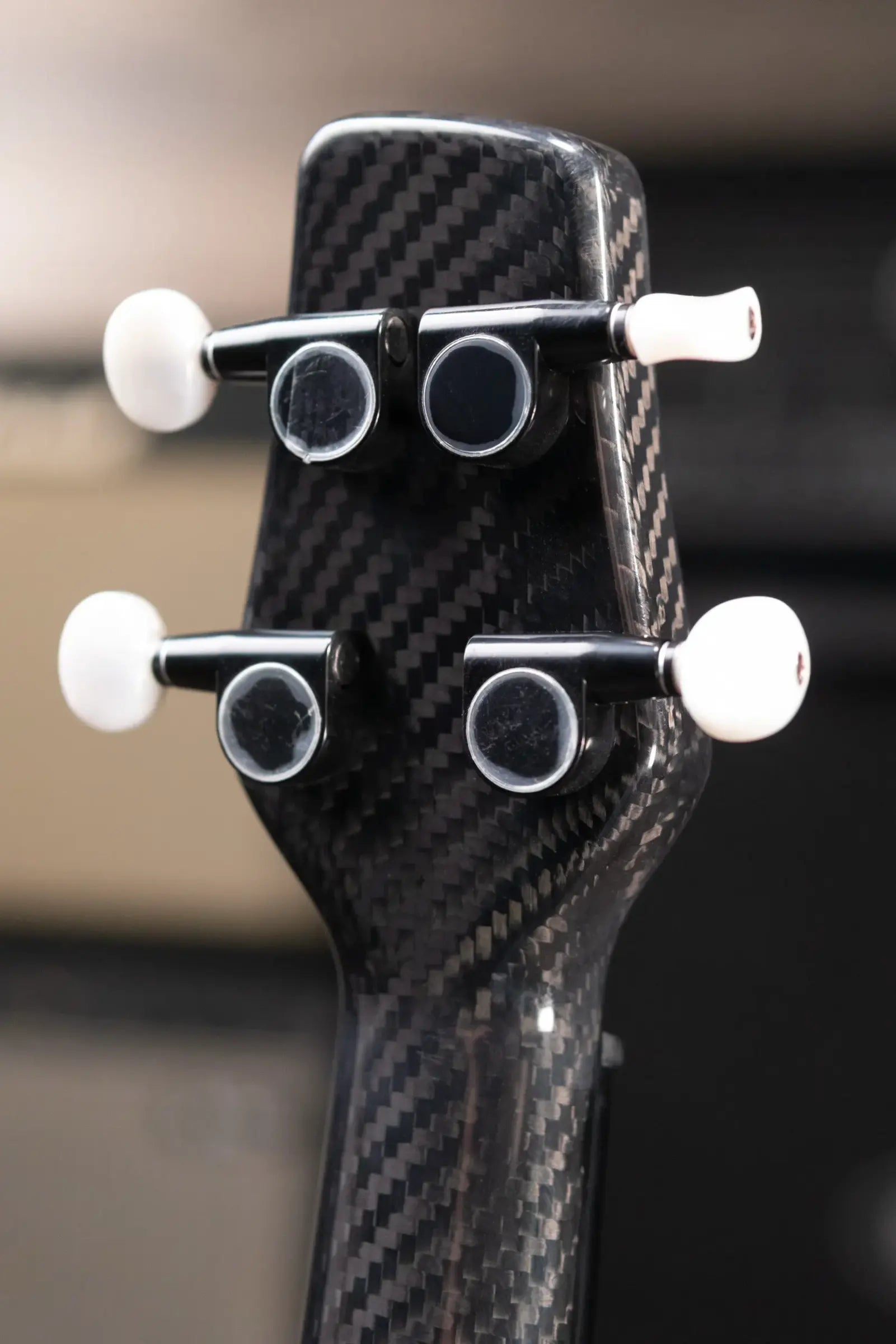 KLOS Full Carbon Deluxe Tenor Ukulele with Gig Bag