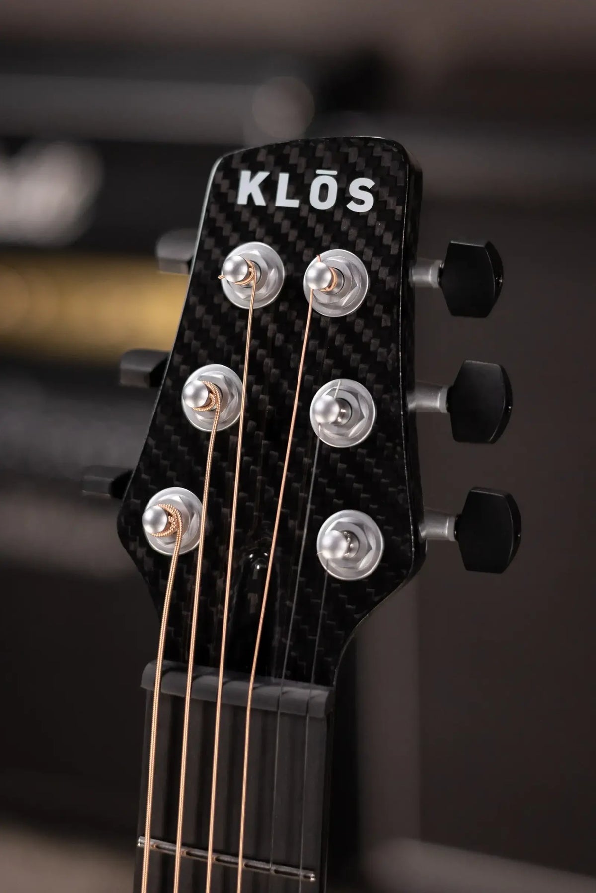 KLOS Grand Cutaway Mini DAE Acoustic/Electric Guitar - Full Carbon with Gig Bag