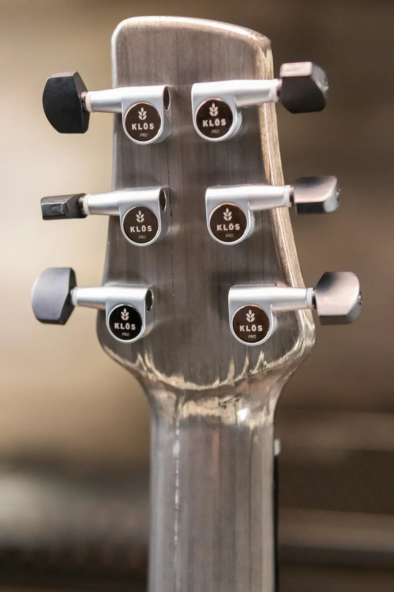 Klos Carbon Timber Grand Cutaway Acoustic Guitar with Gig Bag