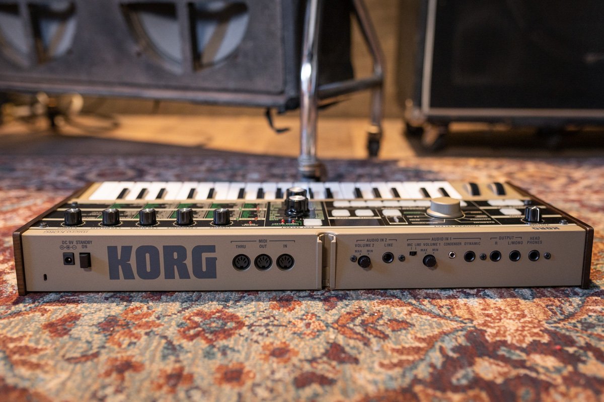 Korg microKORG Mini Key Synthesizer/Vocoder