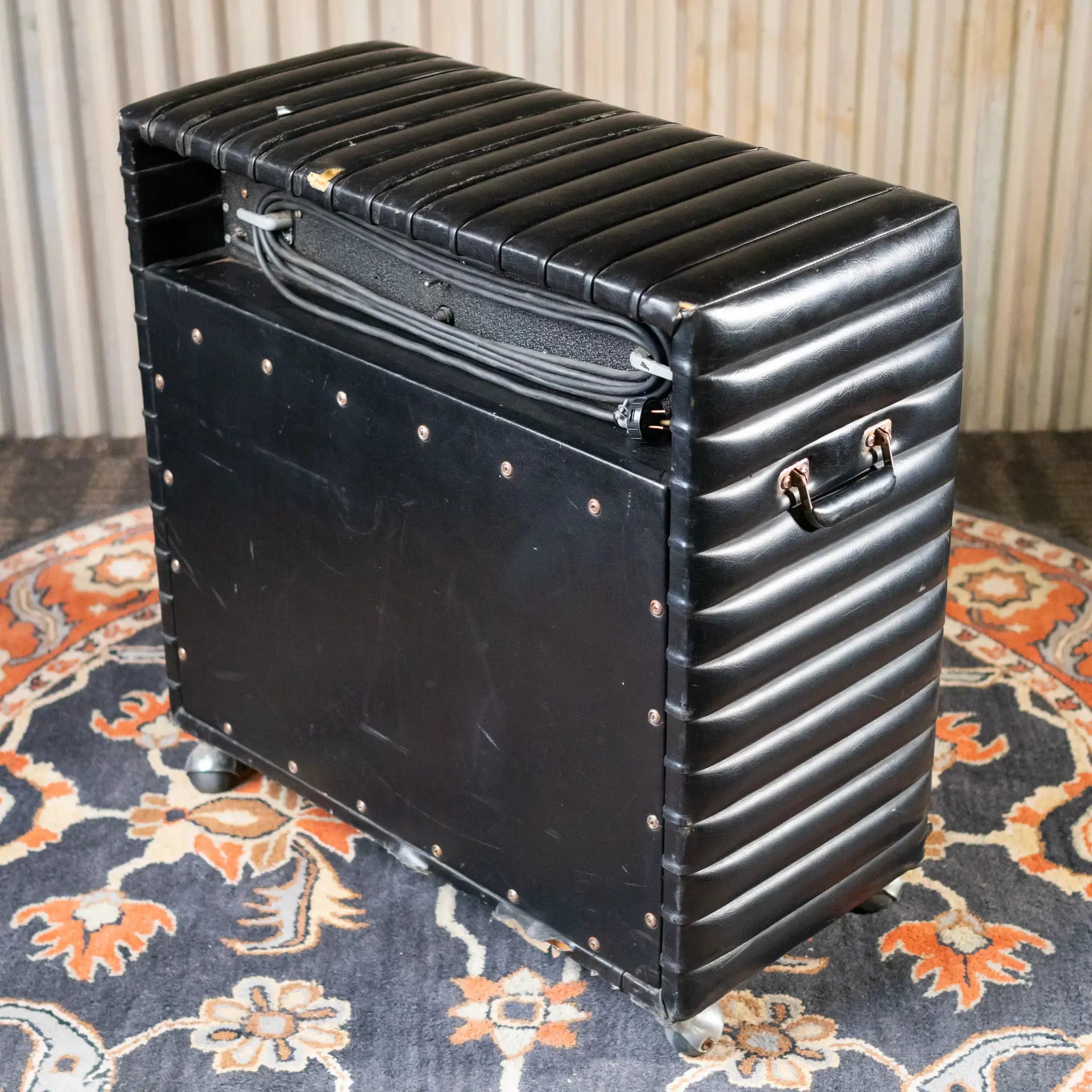 Kustom K150-6 2-Channel Bass Combo Amplifier - Used
