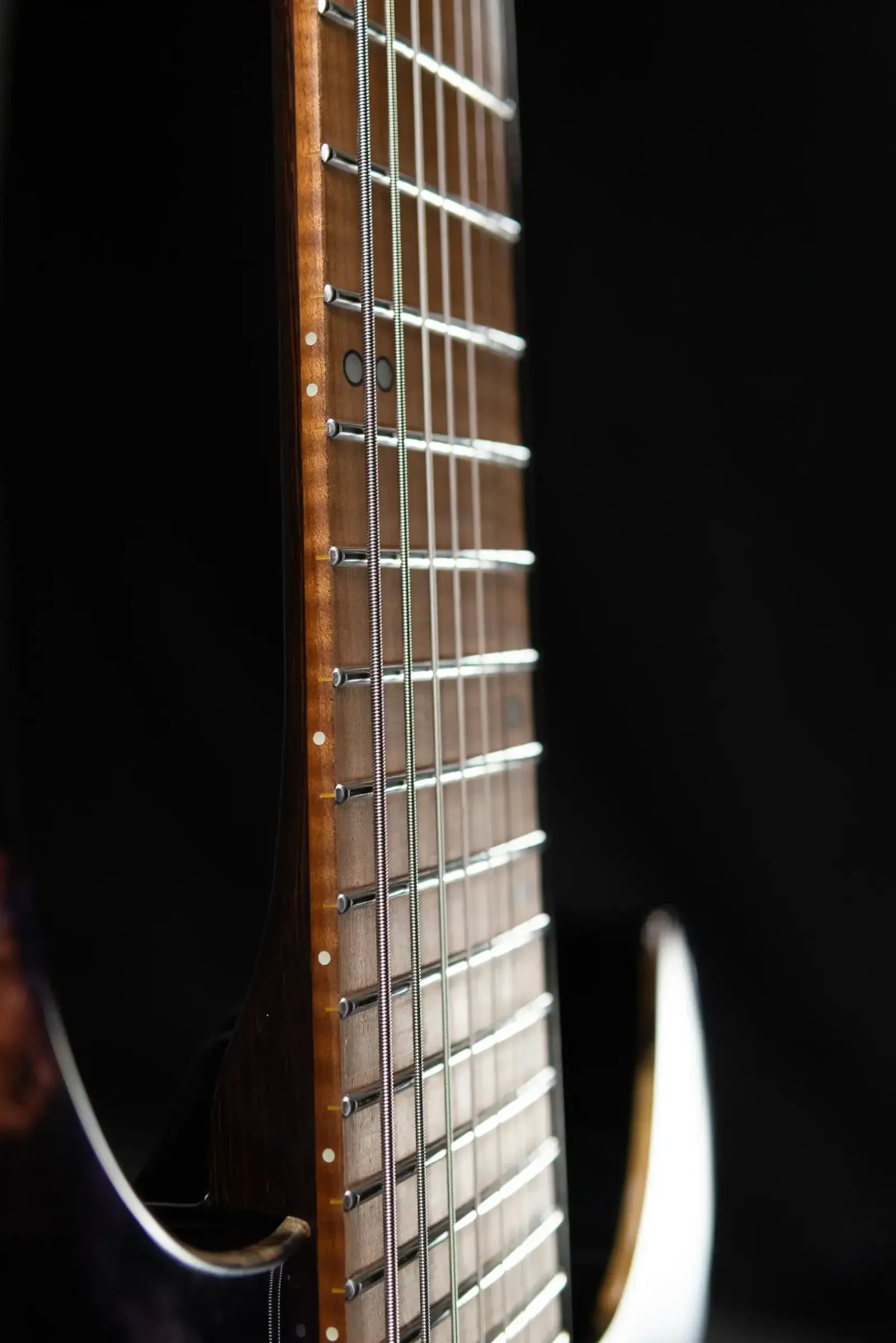 Legator X8F-MG 8-String Multi-Scale Headless Electric Guitar - Magma with Gig Bag