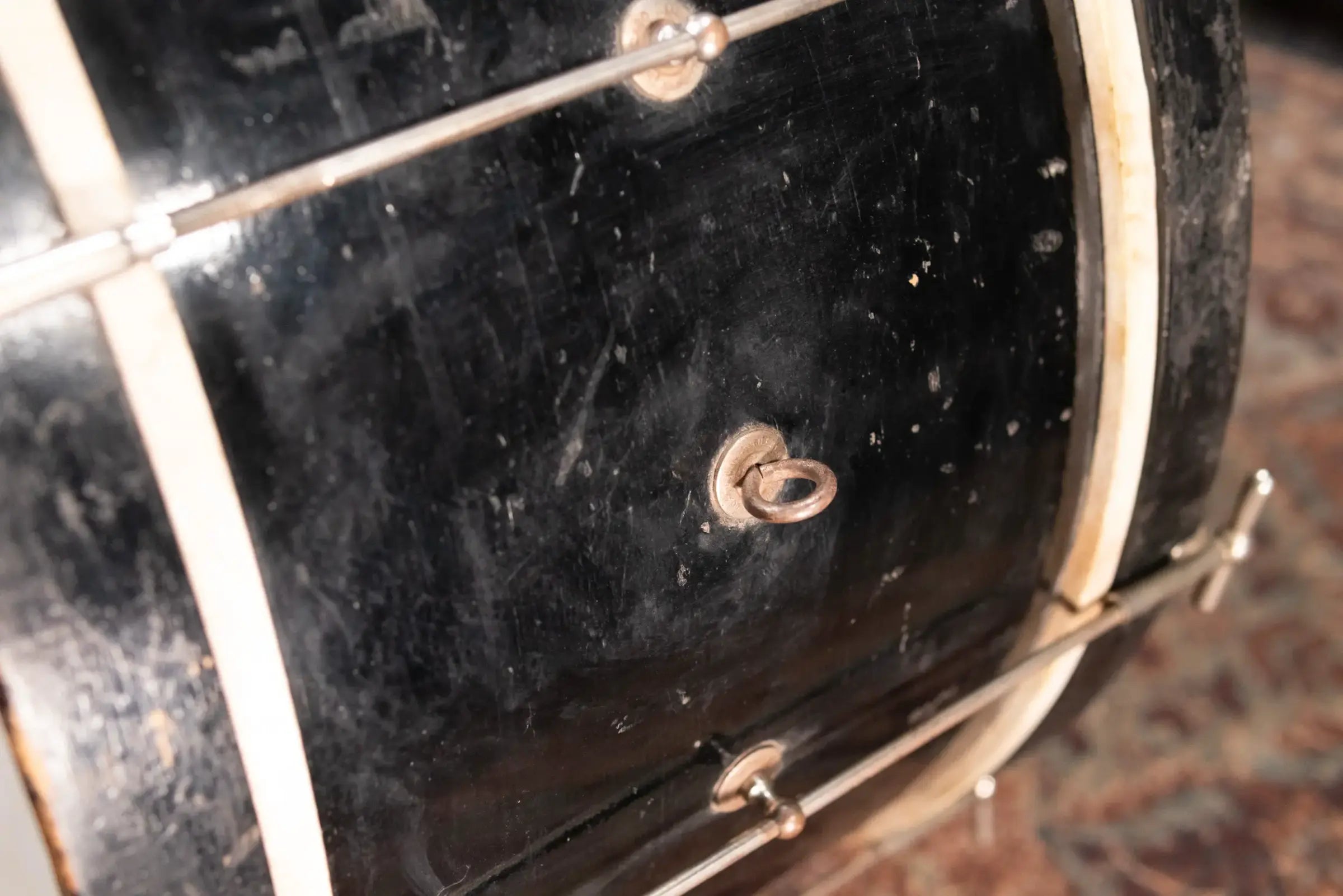 Ludwig 1920's 26"x11" Bass Drum with Original Heads - Black