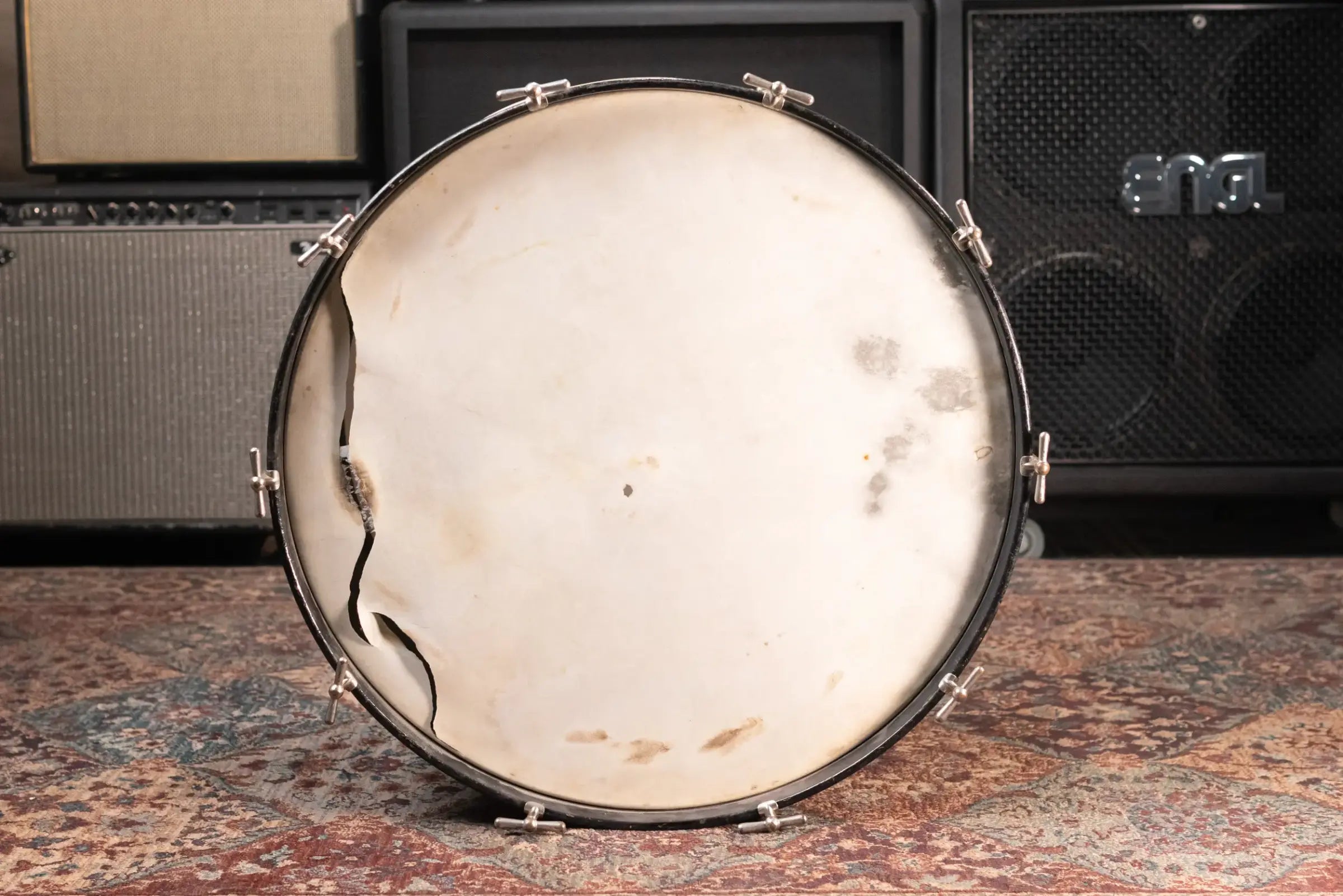 Ludwig 1920's 26"x11" Bass Drum with Original Heads - Black