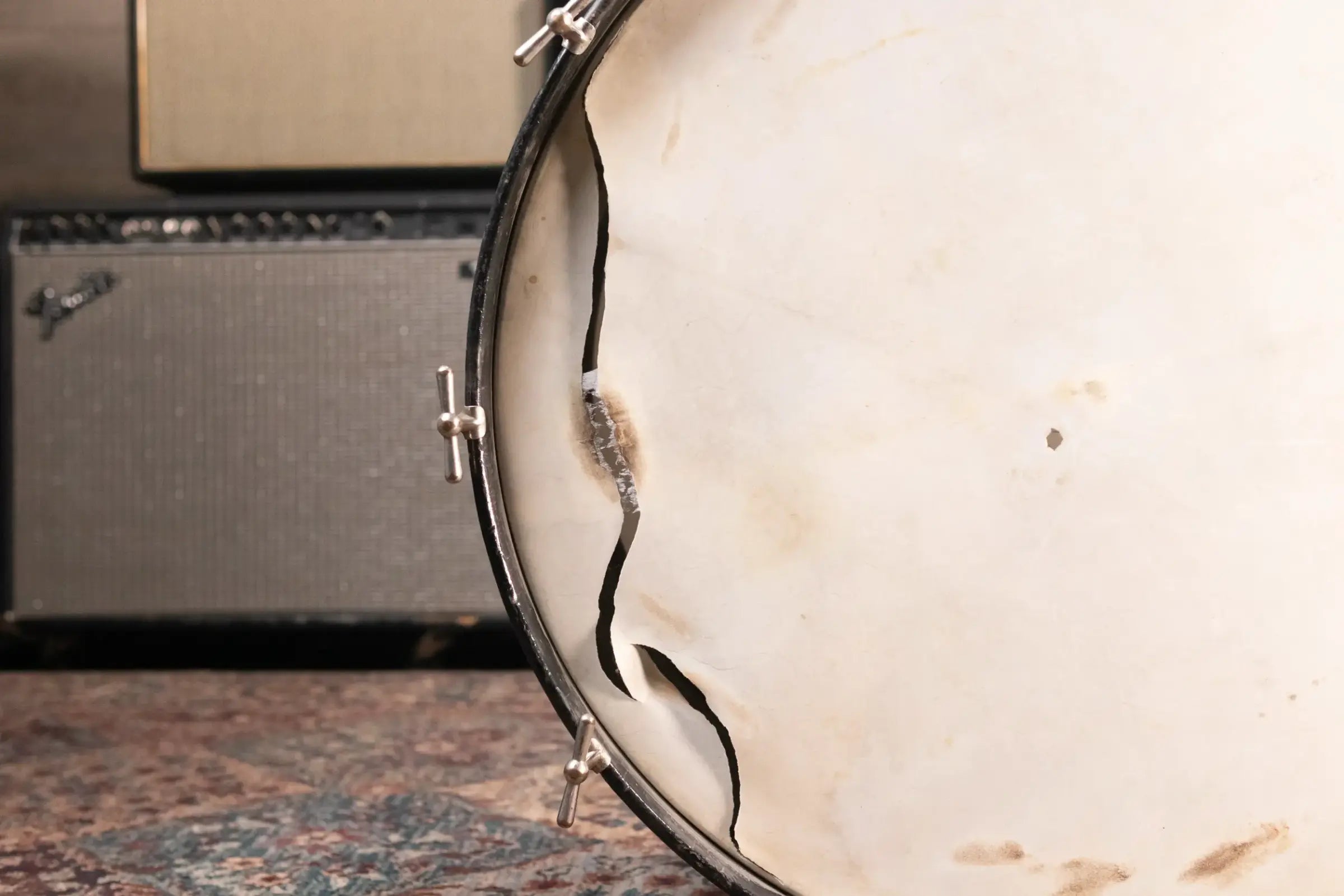 Ludwig 1920's 26"x11" Bass Drum with Original Heads - Black