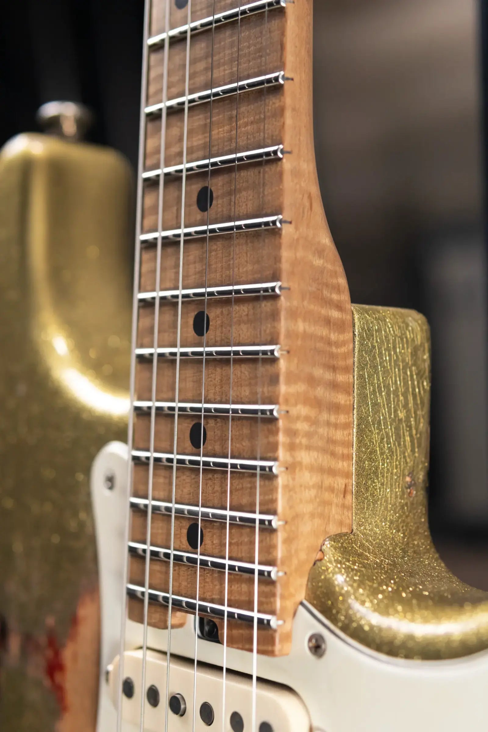 Luxxtone Choppa S HSS Electric Guitar - Gold Sparkle over 3-Tone Sunburst with Hardshell Case