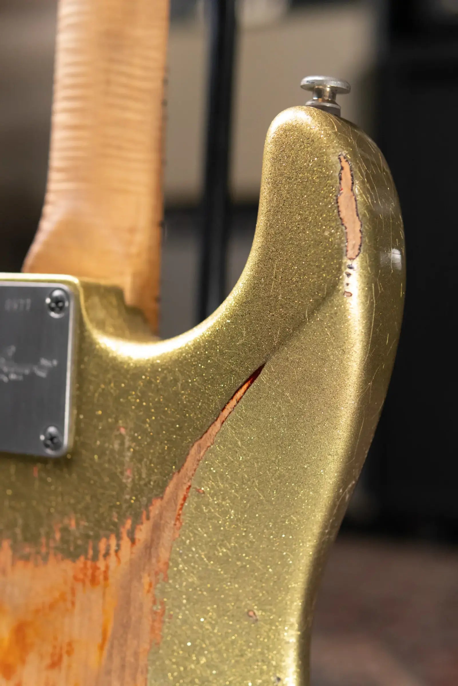 Luxxtone Choppa S HSS Electric Guitar - Gold Sparkle over 3-Tone Sunburst with Hardshell Case