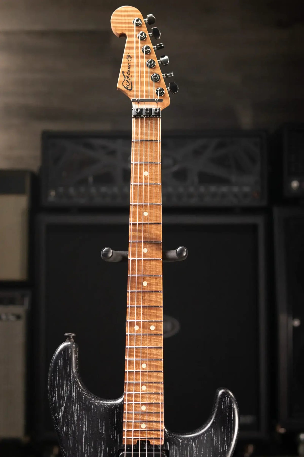 Luxxtone El Machete Electric Guitar - Black Doghair with Hardshell Case
