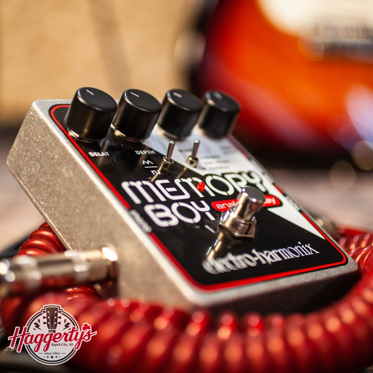 Electro-Harmonix Memory Boy Analog Delay Pedal