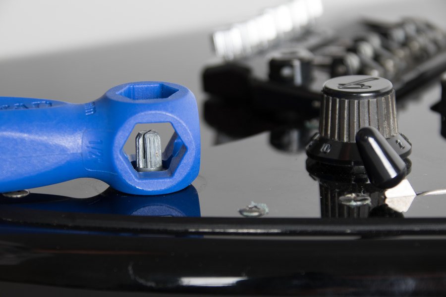 Music Nomad 'The Octpus'  8-in-1 Guitar Tech Tool